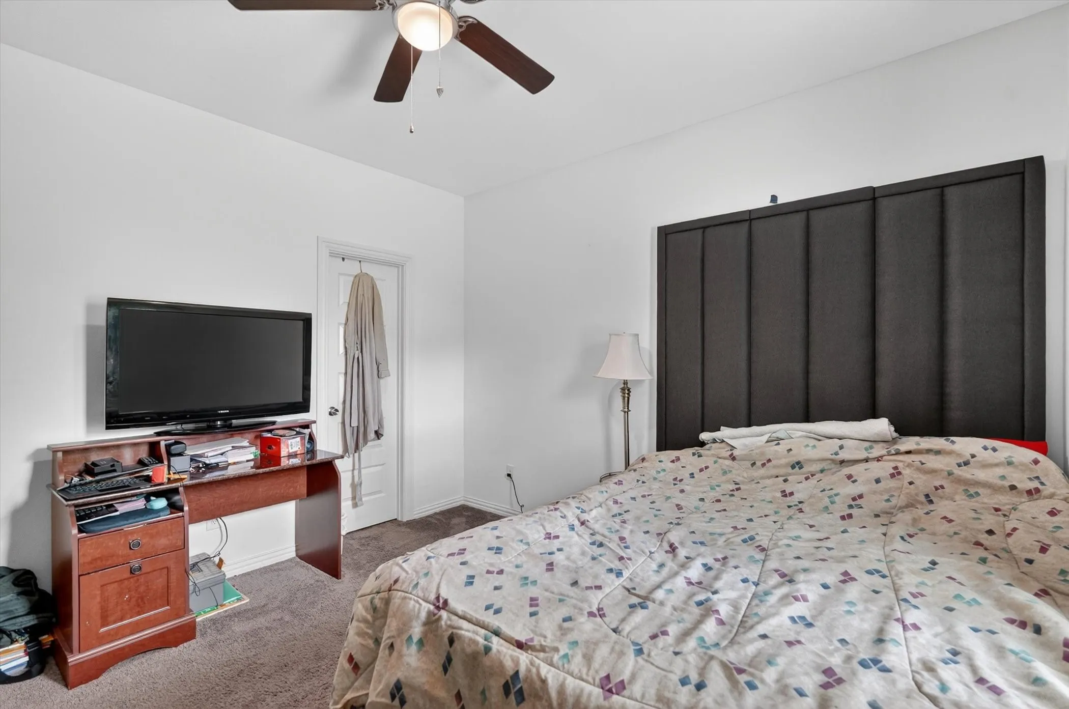 Single Family Residence For Sale in Dallas County , 4552 Corregidor Street, Dallas, Texas 75216, 3 Bedroom, 3 Bathroom, Garage spaces, 1,976 Sqft, built in 2022, mls#21286202, Real Estate Agent in Dallas, Homes For Sale in Dallas county, Homes For Sale in Dallas, Realtor in Dallas Texas, Real Estate Brokerage Independent Realty Texas, Luminita Cordes Realtor