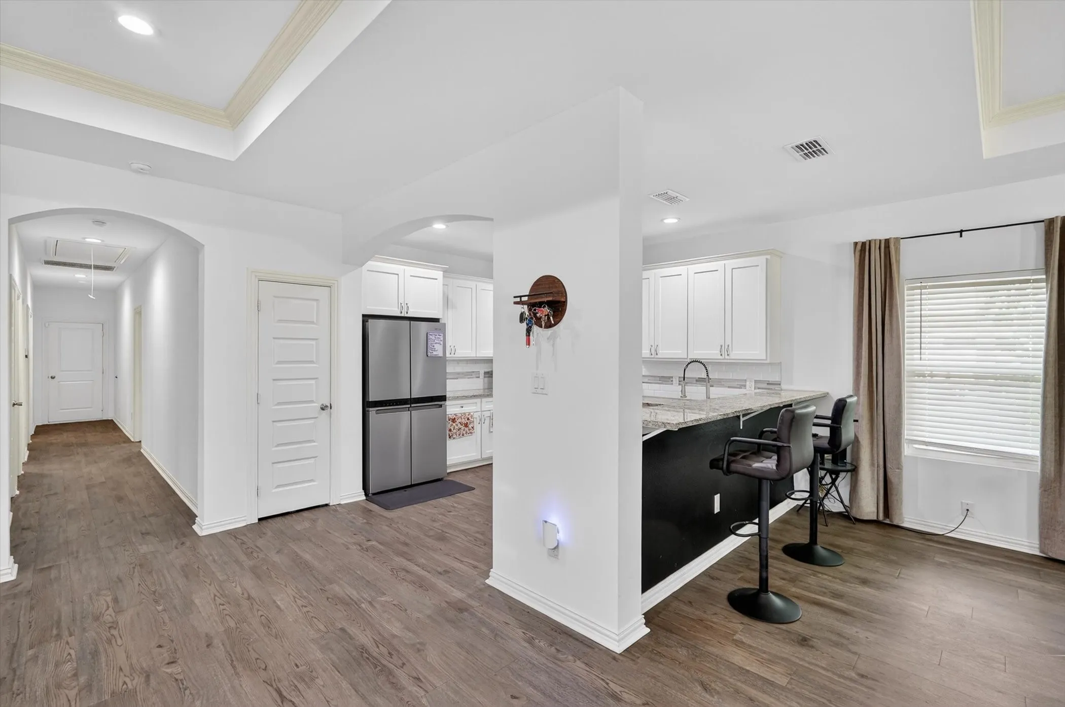 Single Family Residence For Sale in Dallas County , 4552 Corregidor Street, Dallas, Texas 75216, 3 Bedroom, 3 Bathroom, Garage spaces, 1,976 Sqft, built in 2022, mls#21286202, Real Estate Agent in Dallas, Homes For Sale in Dallas county, Homes For Sale in Dallas, Realtor in Dallas Texas, Real Estate Brokerage Independent Realty Texas, Luminita Cordes Realtor