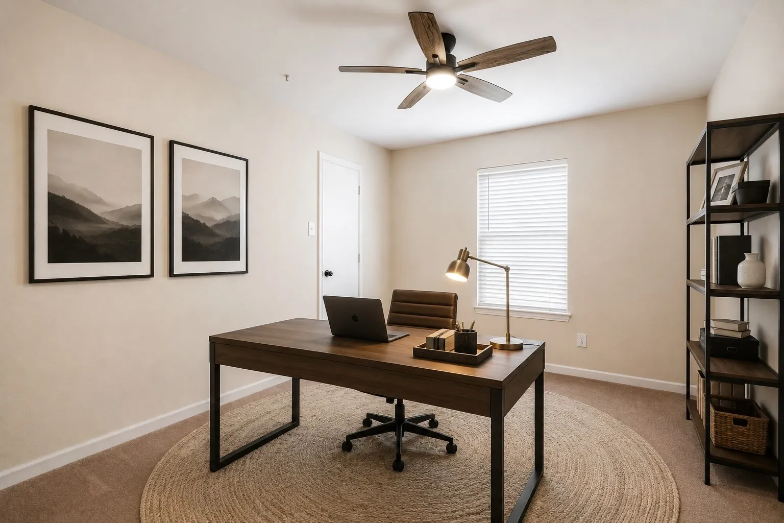 Single Family Residence For Sale in Denton County , 1425 Turtle Cove Drive, Little Elm, Texas 75068, 3 Bedroom, 2 Bathroom, 2 Garage spaces, 1,437 Sqft, built in 1999, mls#21297016, Real Estate Agent in Little Elm, Homes For Sale in Denton county, Homes For Sale in Little Elm, Realtor in Little Elm Texas, Real Estate Brokerage Independent Realty Texas, Luminita Cordes Realtor