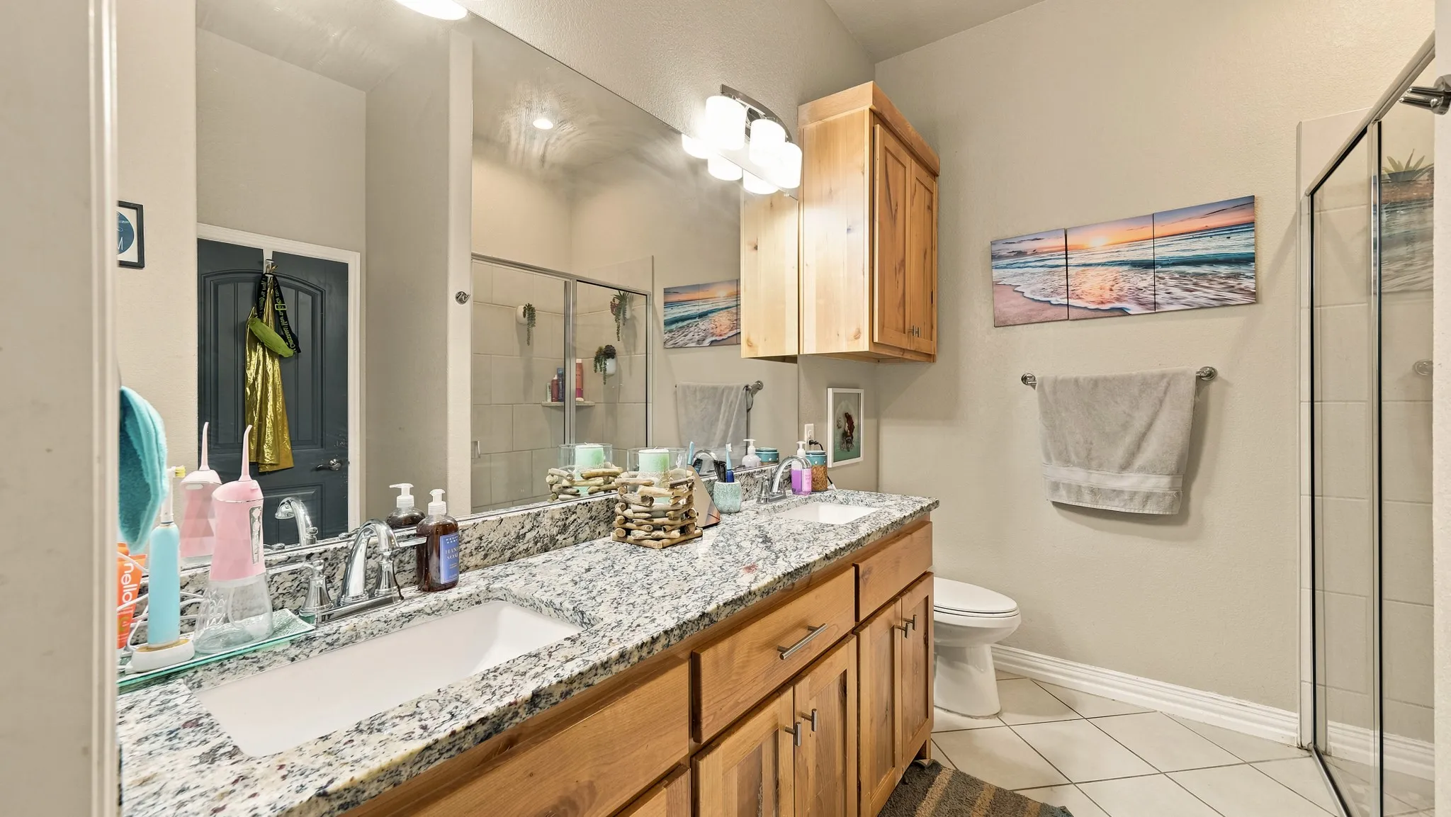 Single Family Residence For Sale in Hood County , 4016 Cherokee Court, Granbury, Texas 76048, 4 Bedroom, 2 Bathroom, 2 Garage spaces, 1,917 Sqft, built in 2019, mls#21299737, Real Estate Agent in Granbury, Homes For Sale in Hood county, Homes For Sale in Granbury, Realtor in Granbury Texas, Real Estate Brokerage Independent Realty Texas, Luminita Cordes Realtor