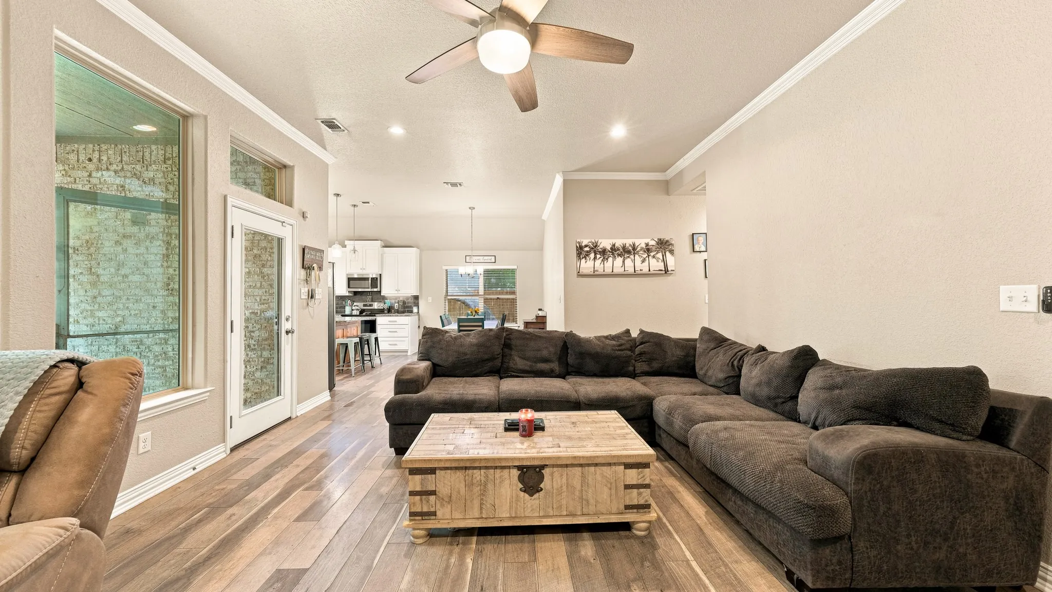 Single Family Residence For Sale in Hood County , 4016 Cherokee Court, Granbury, Texas 76048, 4 Bedroom, 2 Bathroom, 2 Garage spaces, 1,917 Sqft, built in 2019, mls#21299737, Real Estate Agent in Granbury, Homes For Sale in Hood county, Homes For Sale in Granbury, Realtor in Granbury Texas, Real Estate Brokerage Independent Realty Texas, Luminita Cordes Realtor