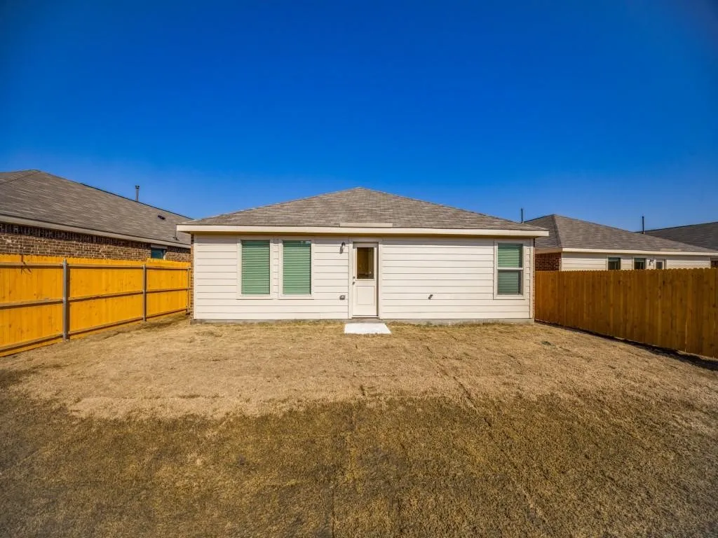 Single Family Residence For Sale in Kaufman County , 1625 Rosy Finch, Forney, Texas 75126, 4 Bedroom, 2 Bathroom, 2 Garage spaces, 1,667 Sqft, built in 2024, mls#21301098, Real Estate Agent in Forney, Homes For Sale in Kaufman county, Homes For Sale in Forney, Realtor in Forney Texas, Real Estate Brokerage Independent Realty Texas, Luminita Cordes Realtor
