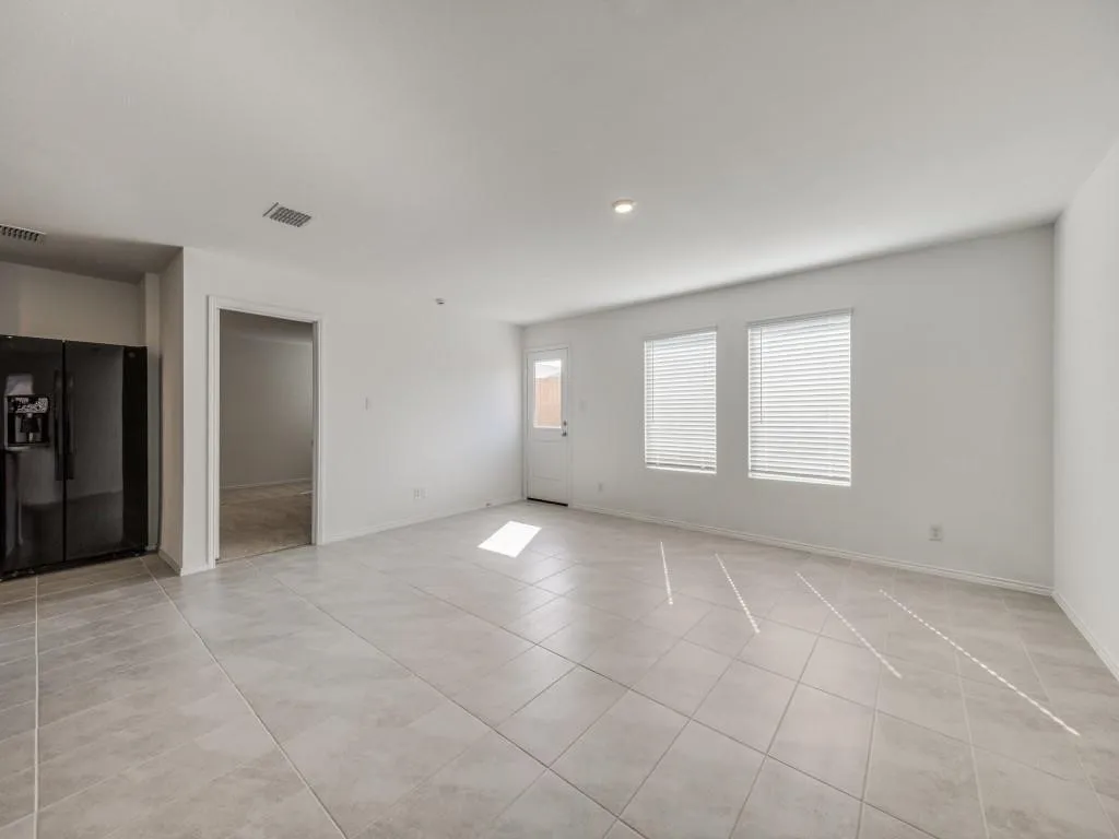 Single Family Residence For Sale in Kaufman County , 1625 Rosy Finch, Forney, Texas 75126, 4 Bedroom, 2 Bathroom, 2 Garage spaces, 1,667 Sqft, built in 2024, mls#21301098, Real Estate Agent in Forney, Homes For Sale in Kaufman county, Homes For Sale in Forney, Realtor in Forney Texas, Real Estate Brokerage Independent Realty Texas, Luminita Cordes Realtor