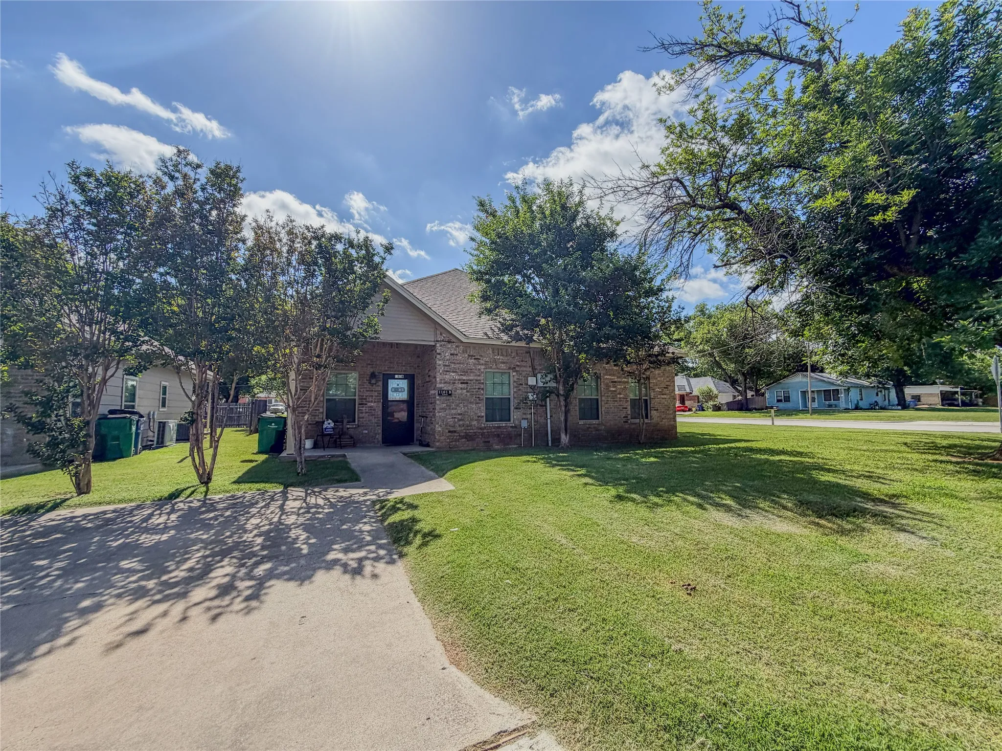 Duplex For Sale in Wise County , 1101 Cates Street, Bridgeport, Texas 76426, 10 Bedroom, 4 Bathroom, Garage spaces, 0 Sqft, built in 2003, mls#21297498, Real Estate Agent in Bridgeport, Homes For Sale in Wise county, Homes For Sale in Bridgeport, Realtor in Bridgeport Texas, Real Estate Brokerage Independent Realty Texas, Luminita Cordes Realtor