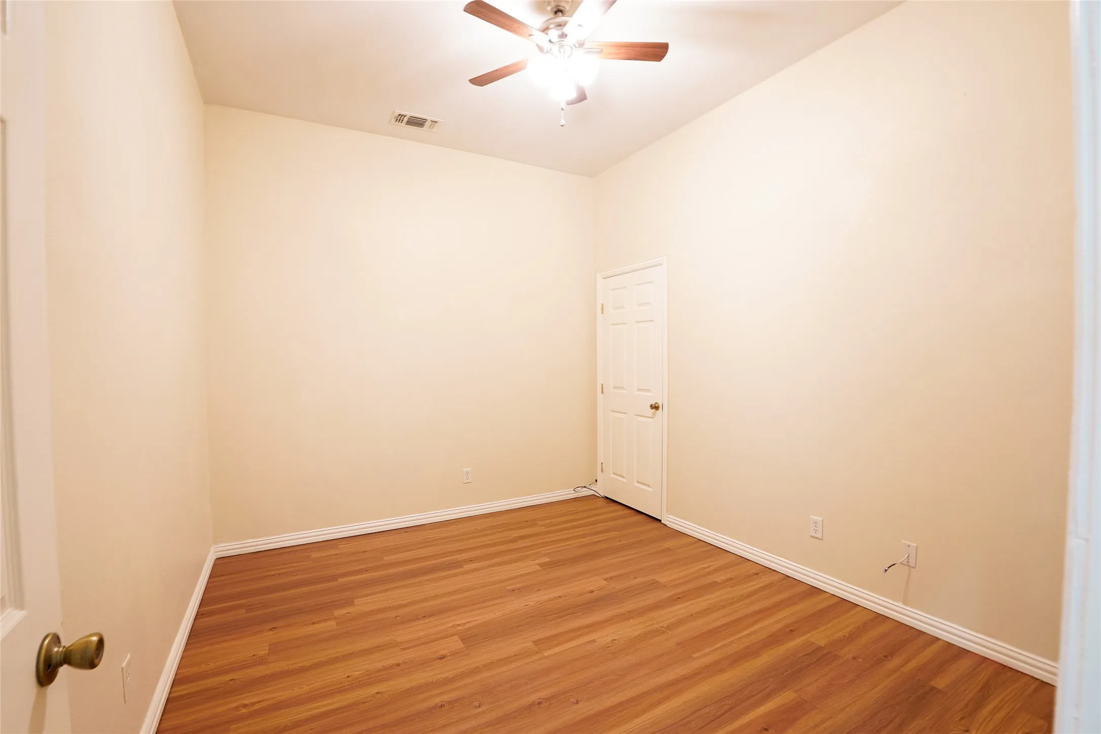 Duplex For Sale in Wise County , 1101 Cates Street, Bridgeport, Texas 76426, 10 Bedroom, 4 Bathroom, Garage spaces, 0 Sqft, built in 2003, mls#21297498, Real Estate Agent in Bridgeport, Homes For Sale in Wise county, Homes For Sale in Bridgeport, Realtor in Bridgeport Texas, Real Estate Brokerage Independent Realty Texas, Luminita Cordes Realtor