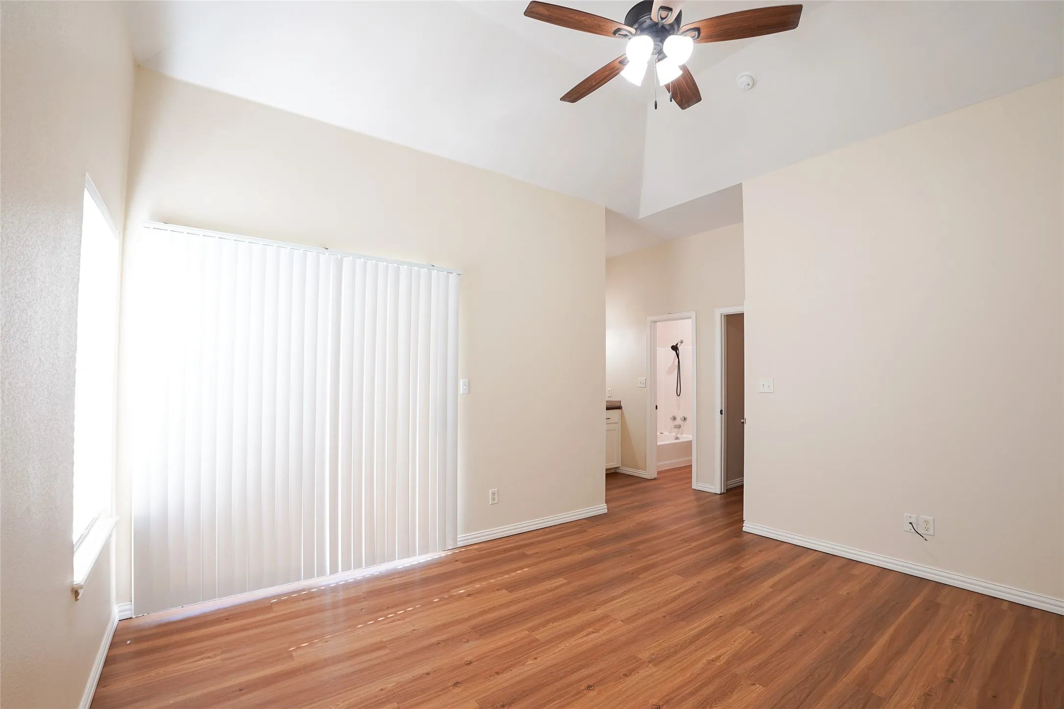 Duplex For Sale in Wise County , 1101 Cates Street, Bridgeport, Texas 76426, 10 Bedroom, 4 Bathroom, Garage spaces, 0 Sqft, built in 2003, mls#21297498, Real Estate Agent in Bridgeport, Homes For Sale in Wise county, Homes For Sale in Bridgeport, Realtor in Bridgeport Texas, Real Estate Brokerage Independent Realty Texas, Luminita Cordes Realtor