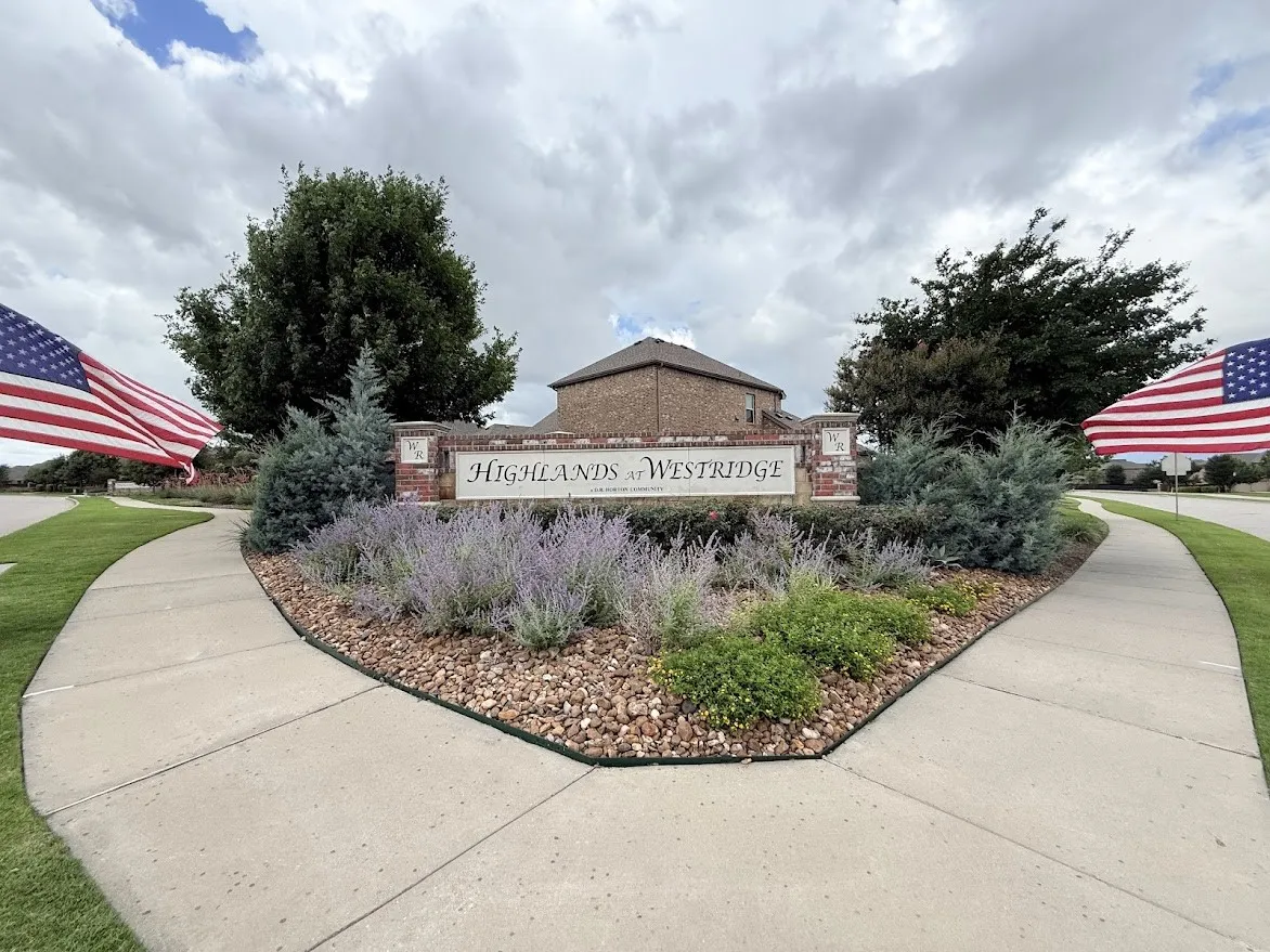 Single Family Residence For Sale in Collin County , 10108 Leander Place, Mc Kinney, Texas 75071, 3 Bedroom, 3 Bathroom, 2 Garage spaces, 2,292 Sqft, built in 2018, mls#21300023, Real Estate Agent in Mc Kinney, Homes For Sale in Collin county, Homes For Sale in Mc Kinney, Realtor in Mc Kinney Texas, Real Estate Brokerage Independent Realty Texas, Luminita Cordes Realtor