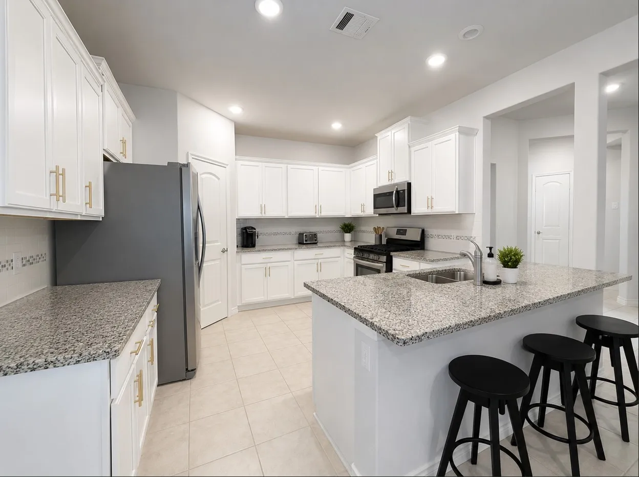 Lots of cabinets, walk in closet, gas range. Side by side fridge will stay