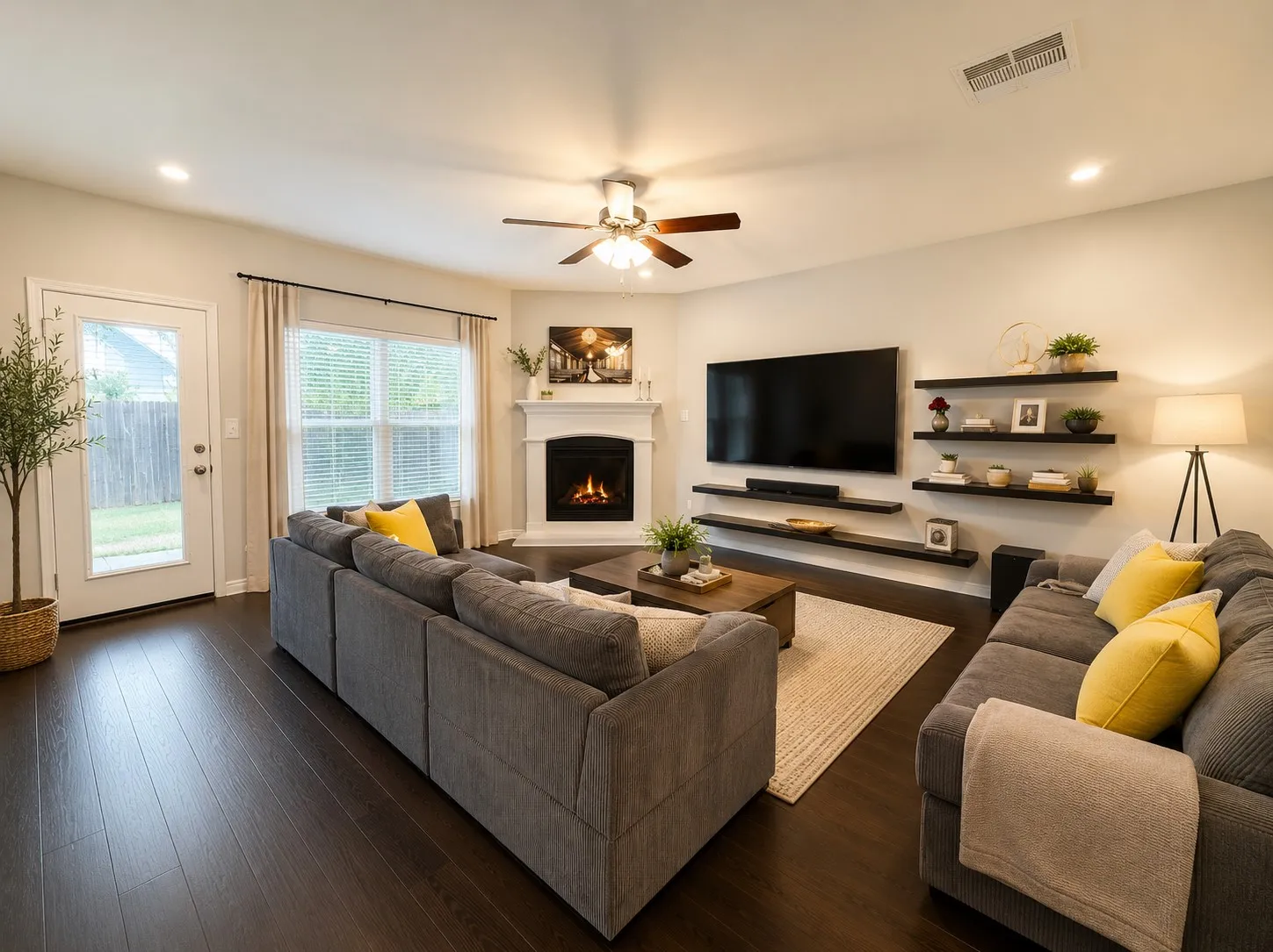 Single Family Residence For Sale in Collin County , 10108 Leander Place, Mc Kinney, Texas 75071, 3 Bedroom, 3 Bathroom, 2 Garage spaces, 2,292 Sqft, built in 2018, mls#21300023, Real Estate Agent in Mc Kinney, Homes For Sale in Collin county, Homes For Sale in Mc Kinney, Realtor in Mc Kinney Texas, Real Estate Brokerage Independent Realty Texas, Luminita Cordes Realtor