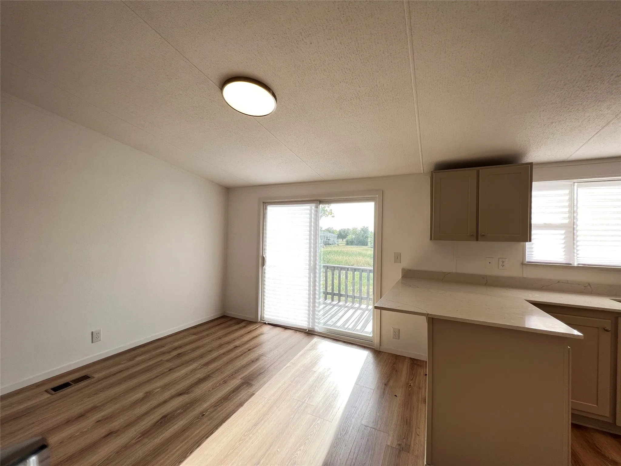 Manufactured Home For Sale in Hunt County , 4418 County Road 2596, Royse City, Texas 75189, 4 Bedroom, 2 Bathroom, 2 Garage spaces, 1,792 Sqft, built in 2003, mls#21301088, Real Estate Agent in Royse City, Homes For Sale in Hunt county, Homes For Sale in Royse City, Realtor in Royse City Texas, Real Estate Brokerage Independent Realty Texas, Luminita Cordes Realtor