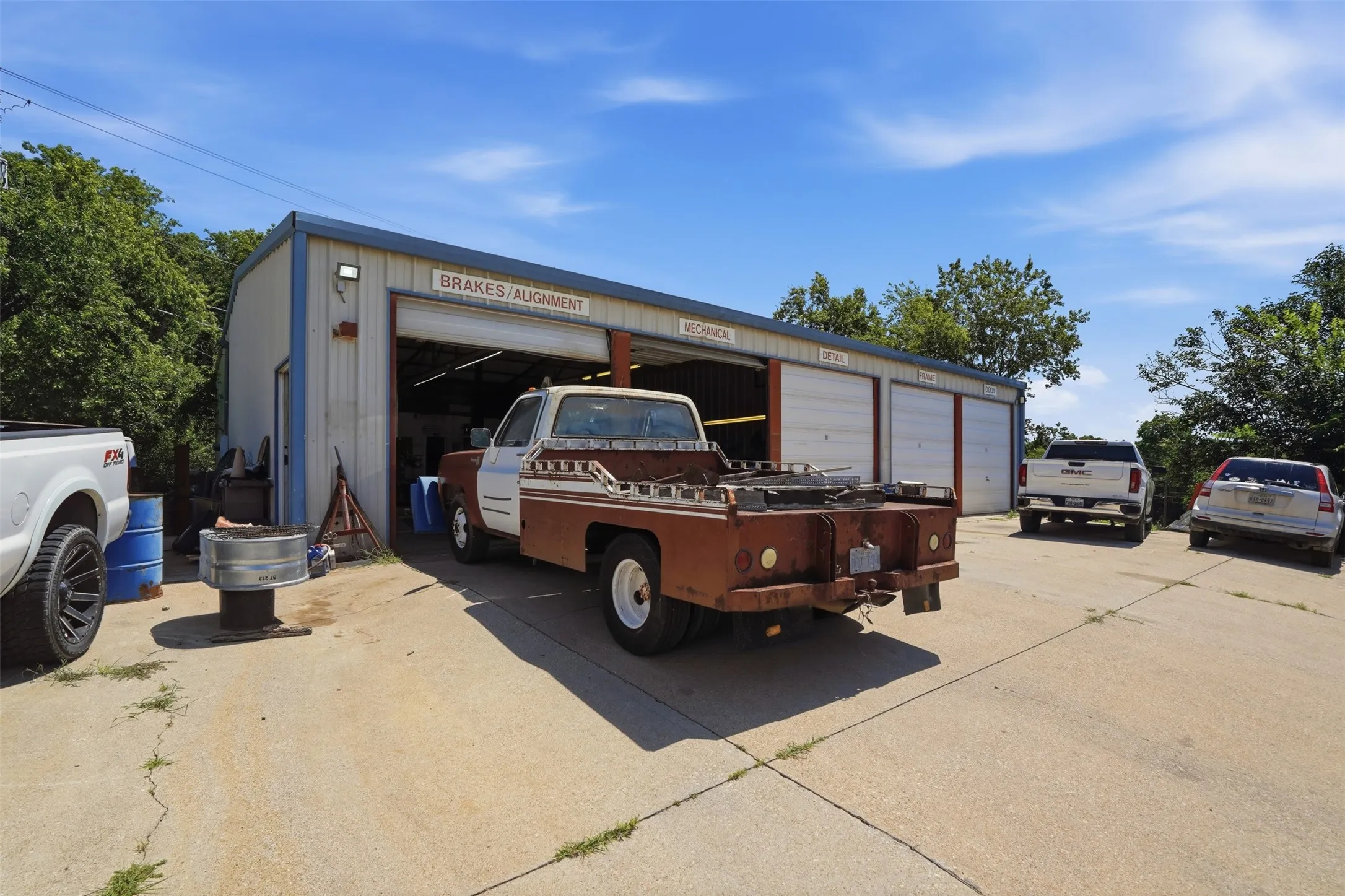 Business For Sale in Tarrant County , 5416 Jacksboro Highway, Sansom Park, Texas 76114, 0, 0, Garage spaces, 0 Sqft, built in 1960, mls#21301110, Real Estate Agent in Sansom Park, Homes For Sale in Tarrant county, Homes For Sale in Sansom Park, Realtor in Sansom Park Texas, Real Estate Brokerage Independent Realty Texas, Luminita Cordes Realtor