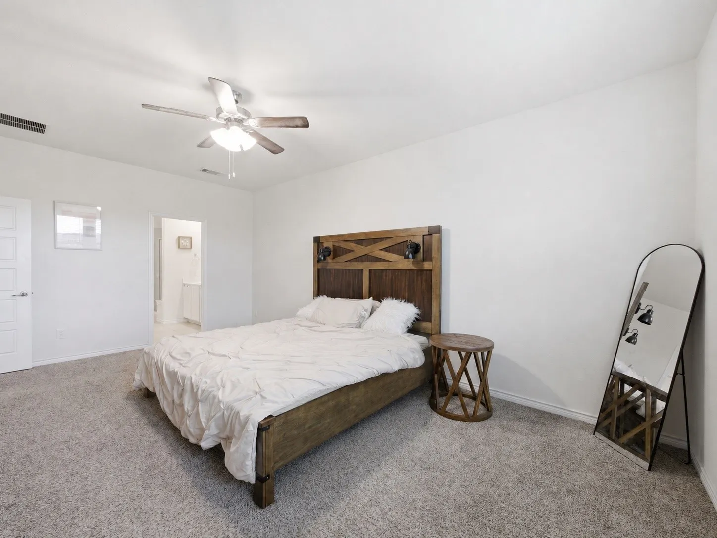 Single Family Residence For Sale in Hunt County , 112 Kiskadee Trail, Caddo Mills, Texas 75135, 4 Bedroom, 3 Bathroom, 2 Garage spaces, 2,940 Sqft, built in 2023, Price $382,500, mls#21301122, Real Estate Agent in Caddo Mills, Homes For Sale in Hunt county, Homes For Sale in Caddo Mills, Realtor in Caddo Mills Texas, Real Estate Brokerage Independent Realty Texas, Luminita Cordes Realtor