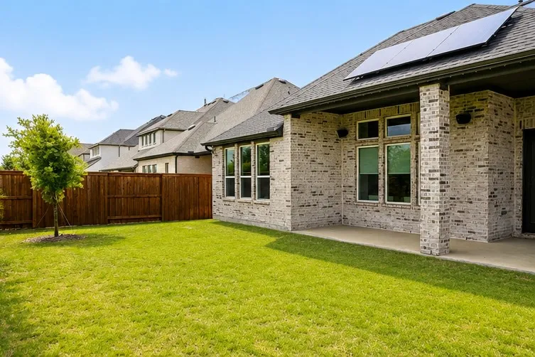 Single Family Residence For Sale in Denton County , 1310 Crescent Lane, Prosper, Texas 75078, 5 Bedroom, 4 Bathroom, 2 Garage spaces, 3,598 Sqft, built in 2022, mls#21280499, Real Estate Agent in Prosper, Homes For Sale in Denton county, Homes For Sale in Prosper, Realtor in Prosper Texas, Real Estate Brokerage Independent Realty Texas, Luminita Cordes Realtor