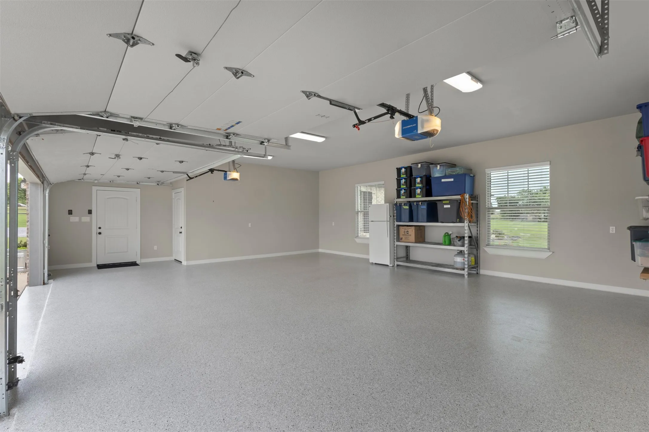 Single Family Residence For Sale in Grayson County , 10078 Farmington Road, Van Alstyne, Texas 75495, 5 Bedroom, 5 Bathroom, 12 Garage spaces, 2,690 Sqft, built in 2019, mls#21301099, Real Estate Agent in Van Alstyne, Homes For Sale in Grayson county, Homes For Sale in Van Alstyne, Realtor in Van Alstyne Texas, Real Estate Brokerage Independent Realty Texas, Luminita Cordes Realtor
