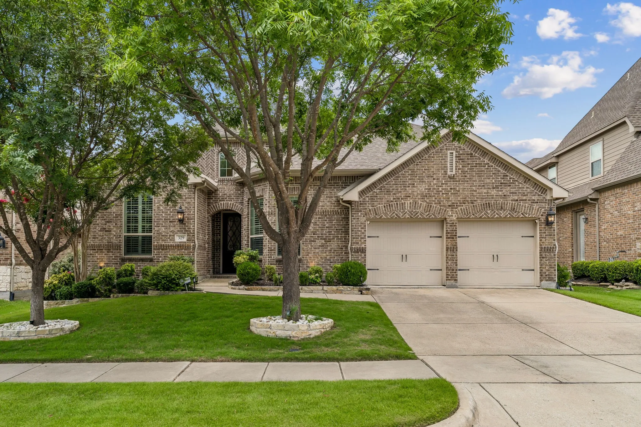 Single Family Residence For Rent in Collin County , 329 Hitch Wagon Drive, Mc Kinney, Texas 75071, 5 Bedroom, 5 Bathroom, 2 Garage spaces, 3,478 Sqft, built in 2014, mls#21301024, Real Estate Agent in Mc Kinney, Homes For Rent in Collin county, Homes For Rent in Mc Kinney, Realtor in Mc Kinney Texas, Real Estate Brokerage Independent Realty Texas, Luminita Cordes Realtor