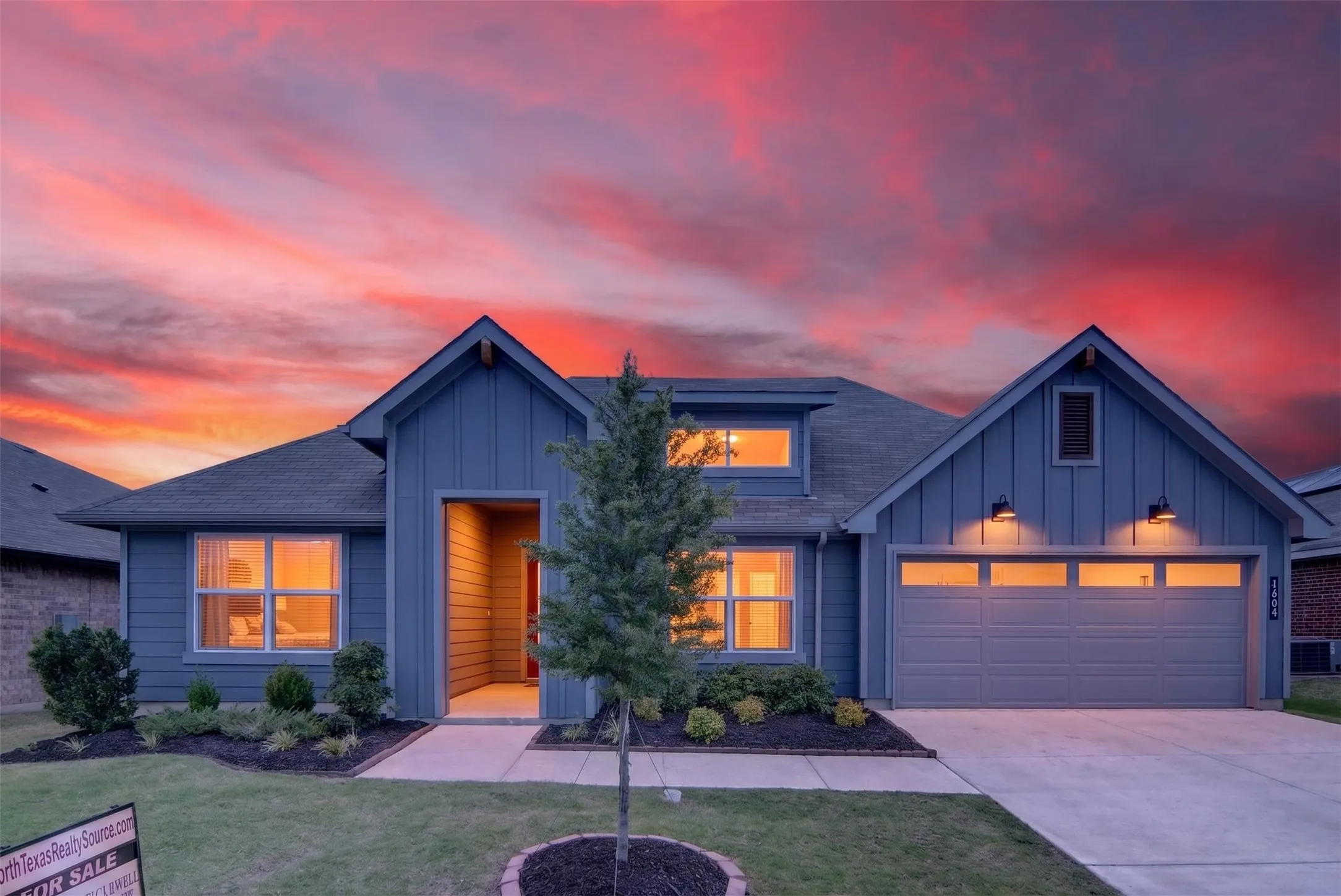 Single Family Residence For Sale in Johnson County , 1604 Forest Park Drive, Alvarado, Texas 76009, 4 Bedroom, 2 Bathroom, 2 Garage spaces, 2,188 Sqft, built in 2023, mls#21269435, Real Estate Agent in Alvarado, Homes For Sale in Johnson county, Homes For Sale in Alvarado, Realtor in Alvarado Texas, Real Estate Brokerage Independent Realty Texas, Luminita Cordes Realtor