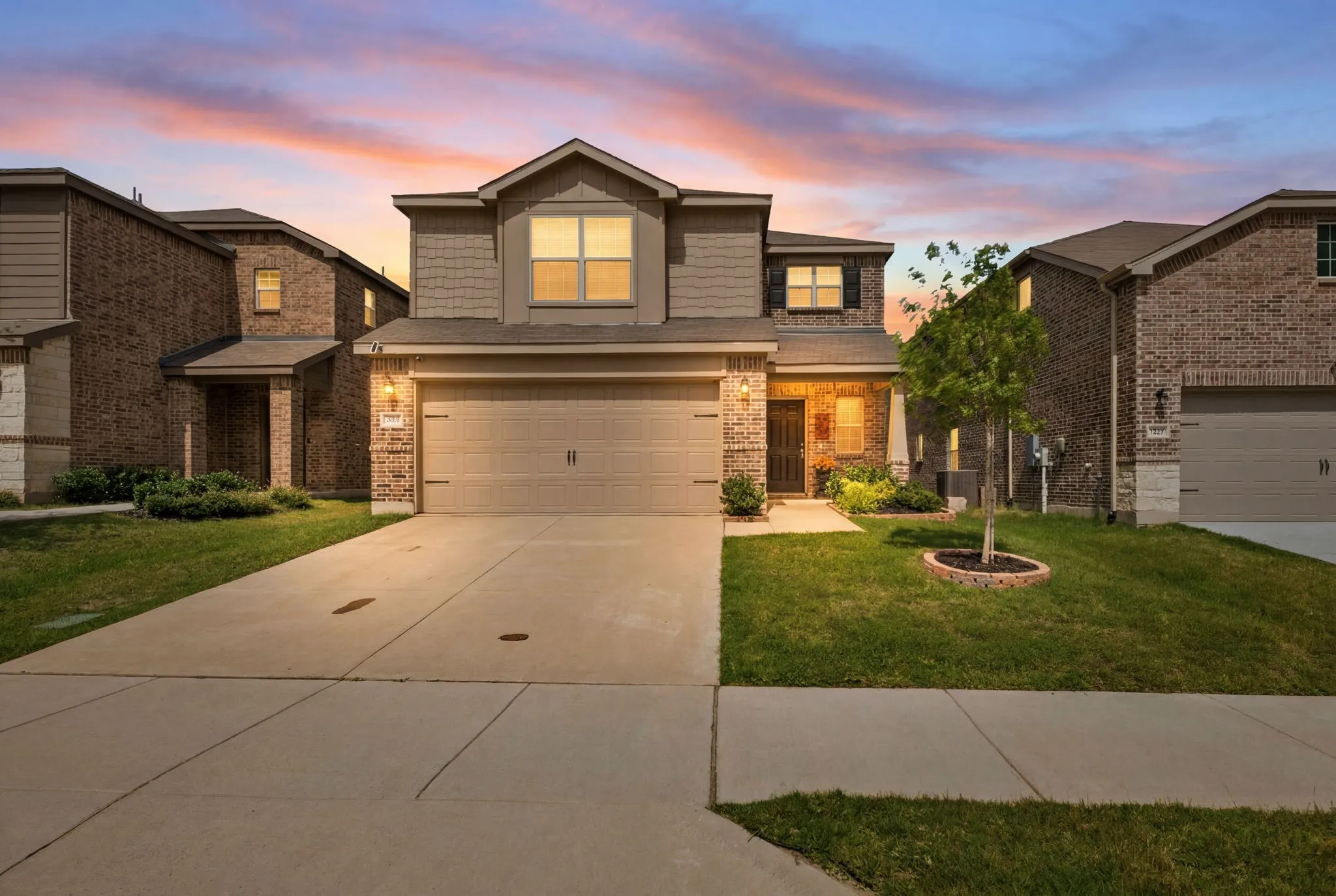 Single Family Residence For Sale in Grayson County , 325 Hopson Street, Van Alstyne, Texas 75495, 4 Bedroom, 3 Bathroom, 2 Garage spaces, 2,178 Sqft, built in 2022, mls#21298427, Real Estate Agent in Van Alstyne, Homes For Sale in Grayson county, Homes For Sale in Van Alstyne, Realtor in Van Alstyne Texas, Real Estate Brokerage Independent Realty Texas, Luminita Cordes Realtor