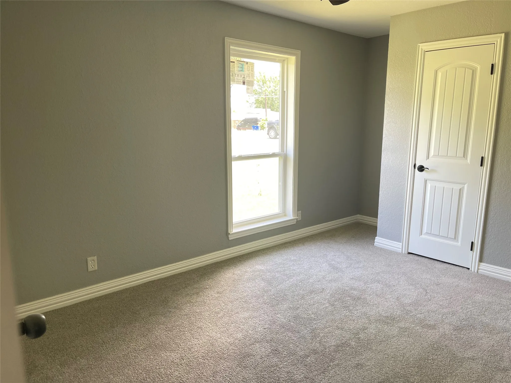 Single Family Residence For Sale in Grayson County , 52 Quail Run Road, Sherman, Texas 75090, 4 Bedroom, 2 Bathroom, 2 Garage spaces, 1,557 Sqft, built in 1979, mls#21301194, Real Estate Agent in Sherman, Homes For Sale in Grayson county, Homes For Sale in Sherman, Realtor in Sherman Texas, Real Estate Brokerage Independent Realty Texas, Luminita Cordes Realtor