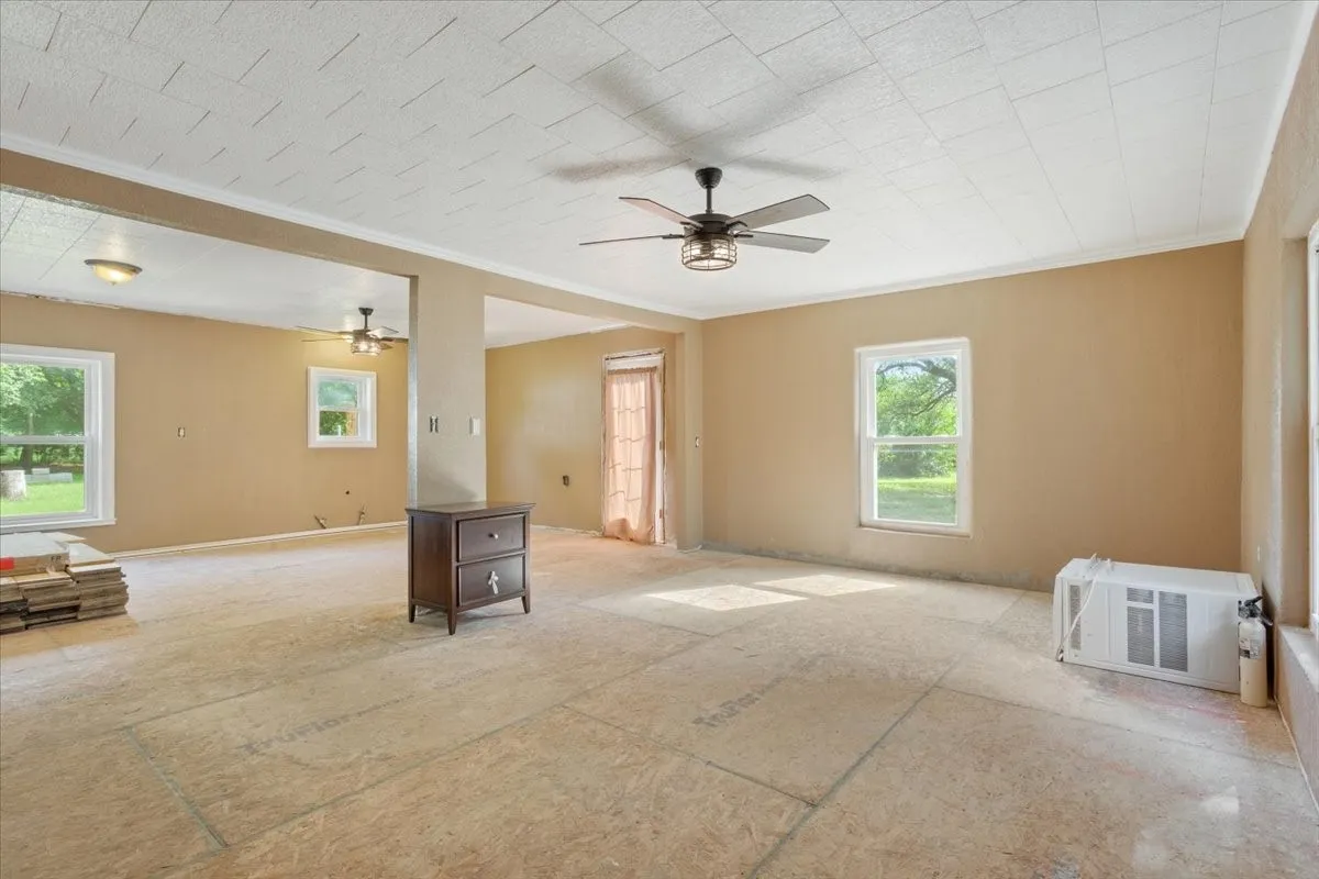 Living Room to Eat In Kitchen - Dining