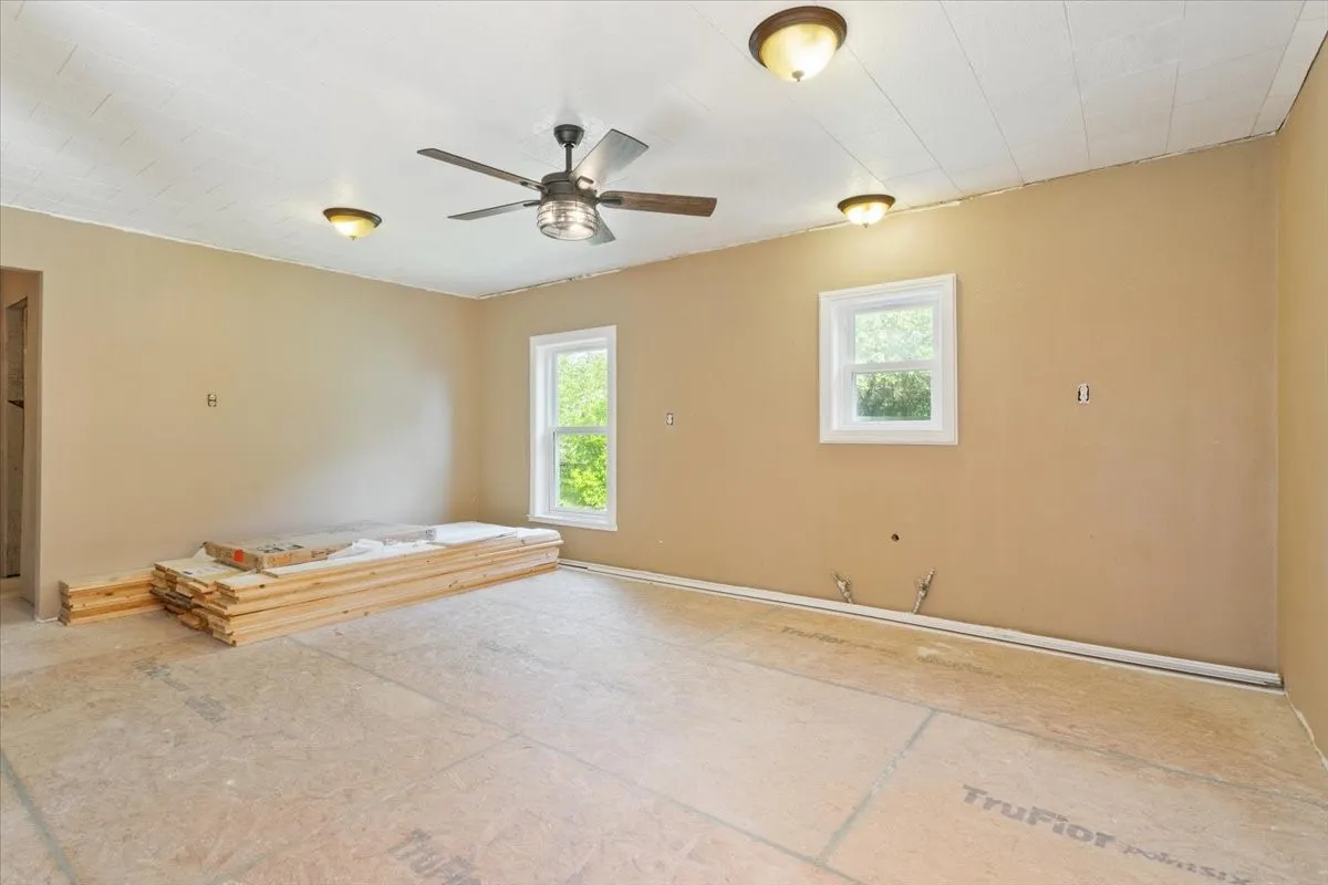 Kitchen No Cabinets