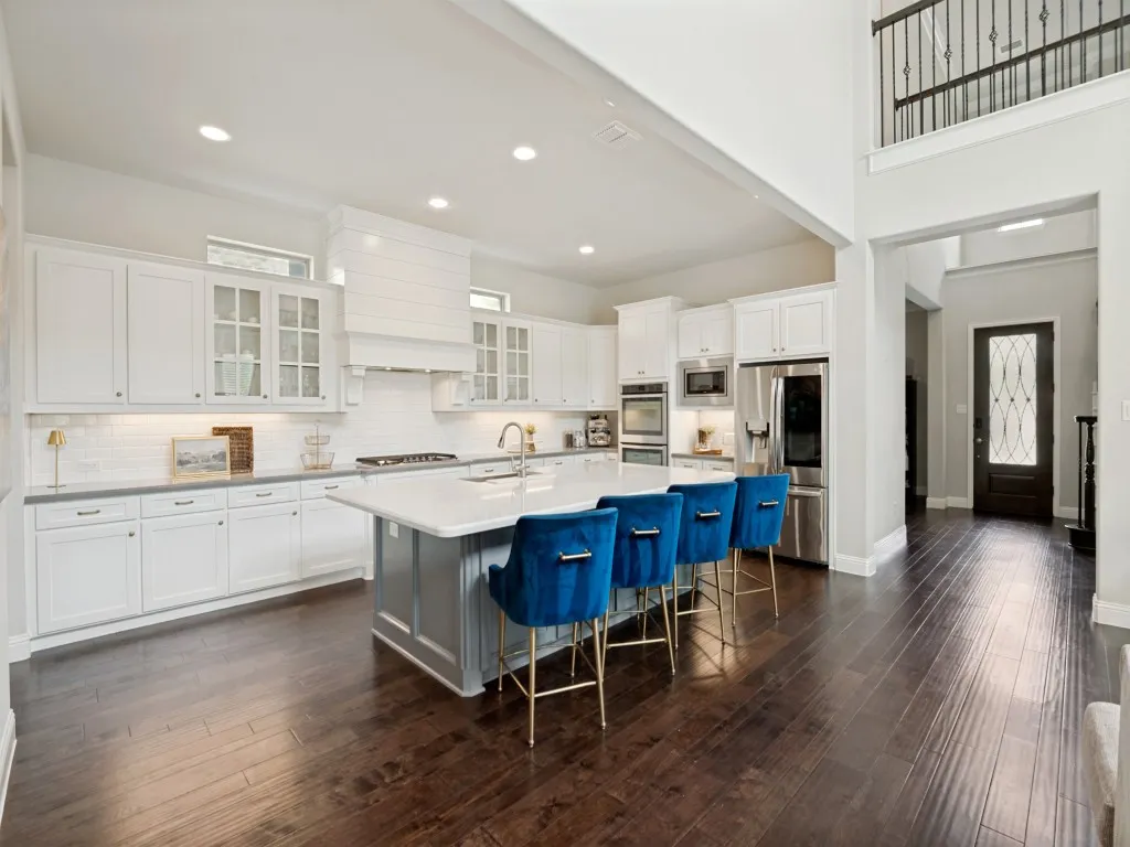 Single Family Residence For Sale in Denton County , 1899 Evening Star Road, Frisco, Texas 75033, 4 Bedroom, 4 Bathroom, 2 Garage spaces, 3,642 Sqft, built in 2017, mls#21299342, Real Estate Agent in Frisco, Homes For Sale in Denton county, Homes For Sale in Frisco, Realtor in Frisco Texas, Real Estate Brokerage Independent Realty Texas, Luminita Cordes Realtor