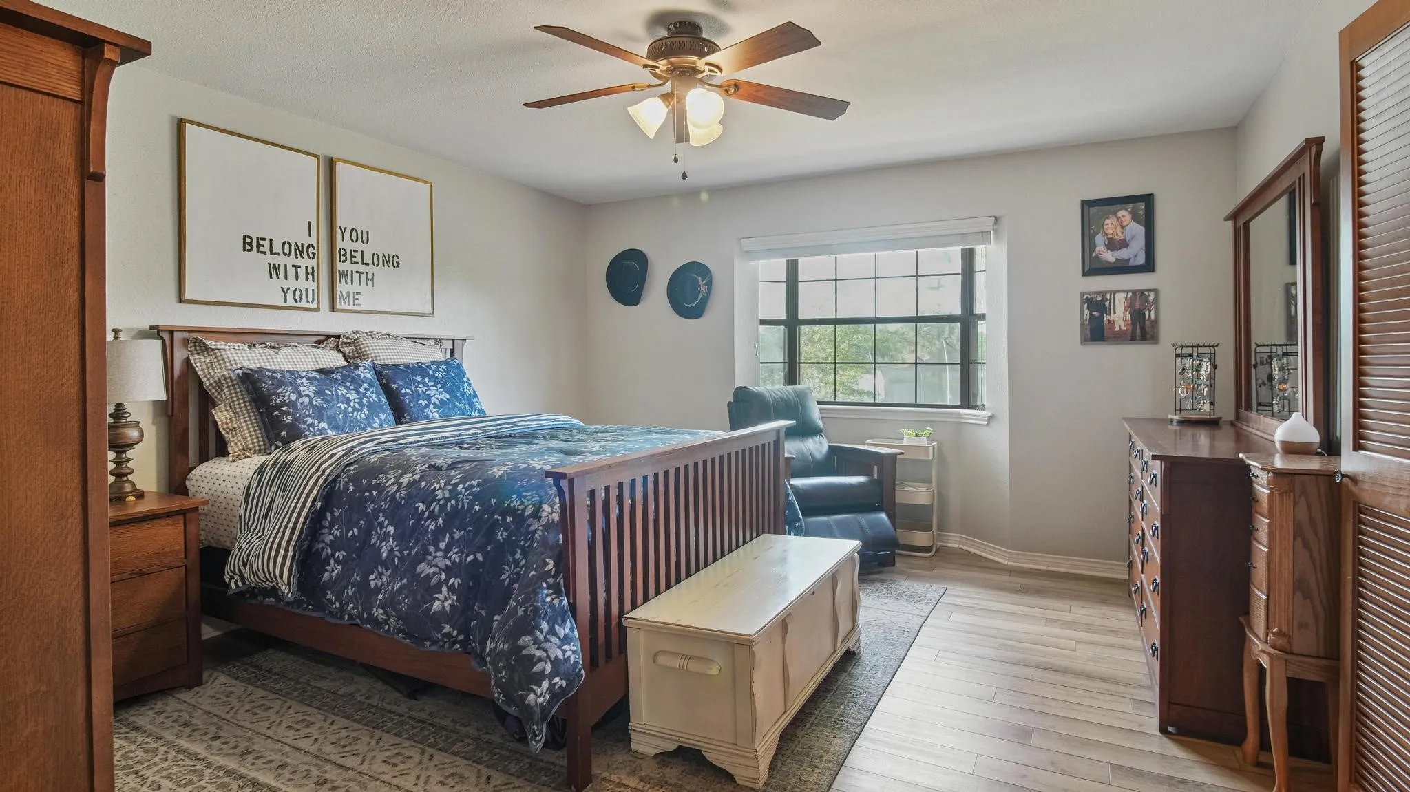 Single Family Residence For Sale in Wood County , 210 Pat Drive, Mineola, Texas 75773, 4 Bedroom, 2 Bathroom, 2 Garage spaces, 2,088 Sqft, built in 1988, mls#21301207, Real Estate Agent in Mineola, Homes For Sale in Wood county, Homes For Sale in Mineola, Realtor in Mineola Texas, Real Estate Brokerage Independent Realty Texas, Luminita Cordes Realtor