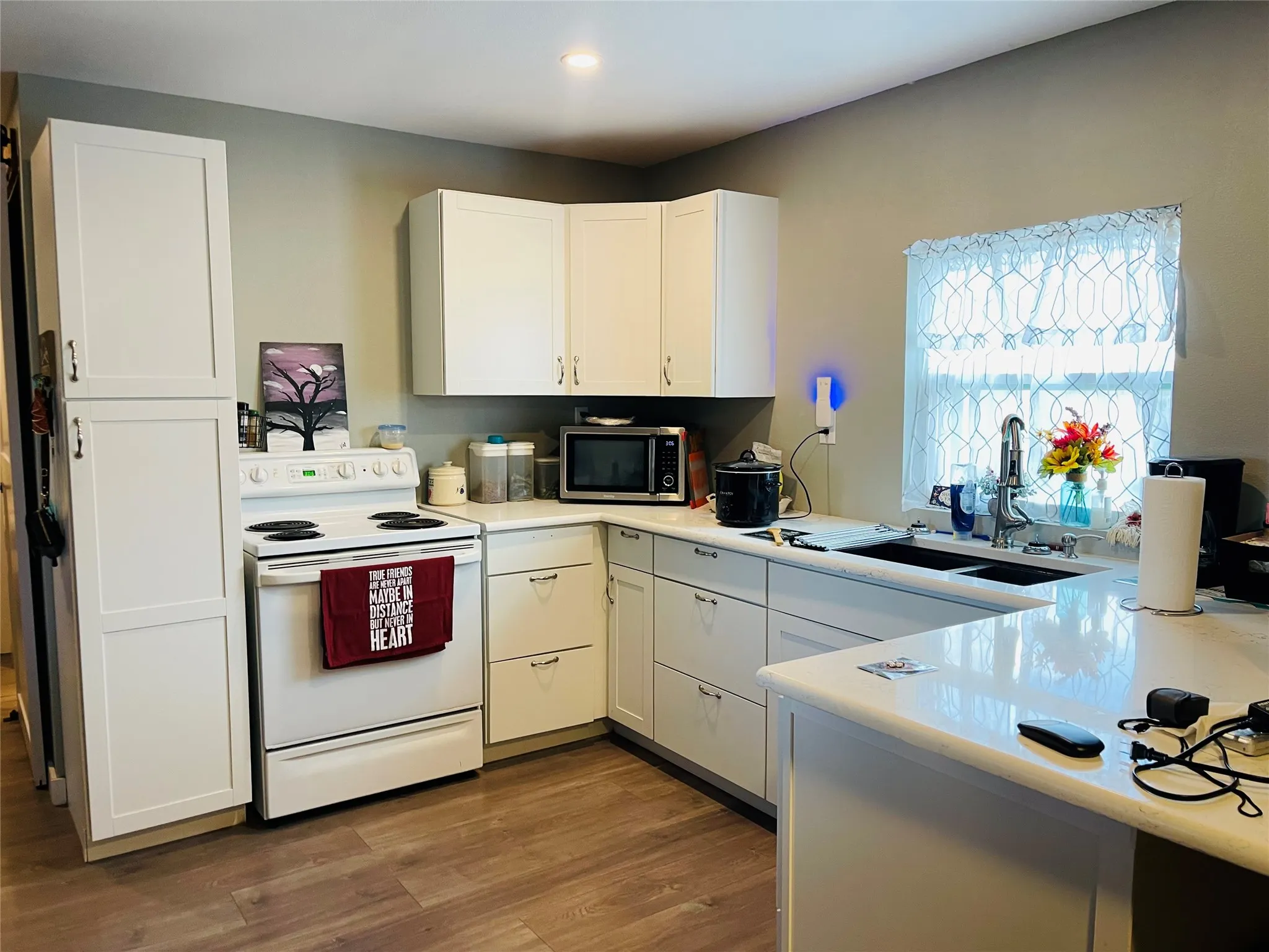 Single Family Residence For Sale in Hill County , 125 Patriot Drive, Whitney, Texas 76692, 1 Bedroom, 1 Bathroom, Garage spaces, 500 Sqft, built in 2023, Price $115,000, mls#21299373, Real Estate Agent in Whitney, Homes For Sale in Hill county, Homes For Sale in Whitney, Realtor in Whitney Texas, Real Estate Brokerage Independent Realty Texas, Luminita Cordes Realtor