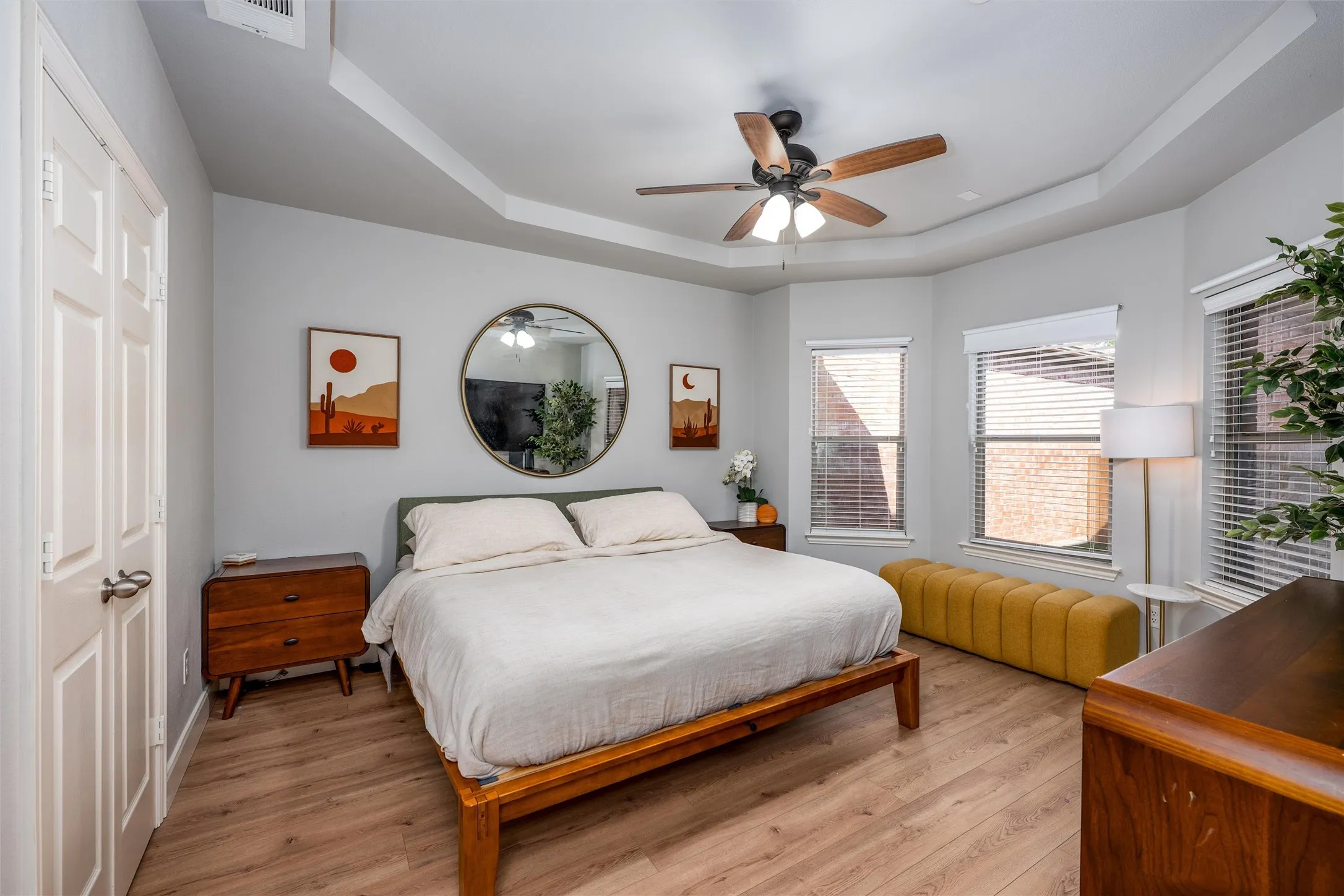 Condominium For Sale in Collin County , 575 S Virginia Hills Drive 2404, Mc Kinney, Texas 75072, 3 Bedroom, 3 Bathroom, 2 Garage spaces, 1,776 Sqft, built in 2006, mls#21301211, Real Estate Agent in Mc Kinney, Homes For Sale in Collin county, Homes For Sale in Mc Kinney, Realtor in Mc Kinney Texas, Real Estate Brokerage Independent Realty Texas, Luminita Cordes Realtor