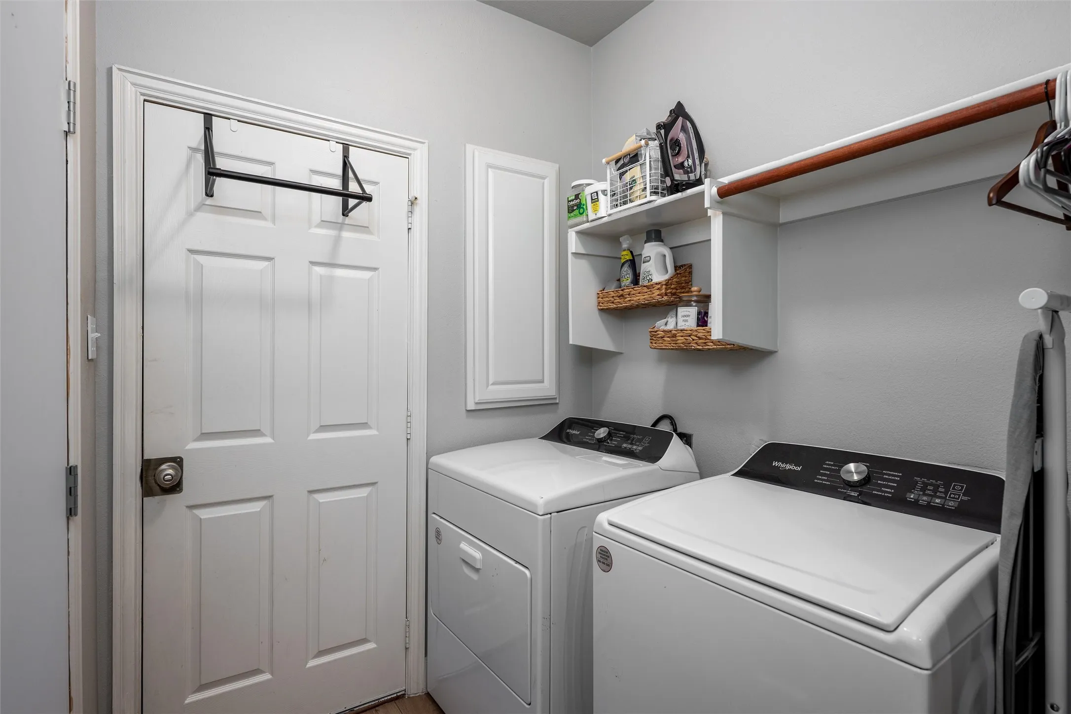 Condominium For Sale in Collin County , 575 S Virginia Hills Drive 2404, Mc Kinney, Texas 75072, 3 Bedroom, 3 Bathroom, 2 Garage spaces, 1,776 Sqft, built in 2006, mls#21301211, Real Estate Agent in Mc Kinney, Homes For Sale in Collin county, Homes For Sale in Mc Kinney, Realtor in Mc Kinney Texas, Real Estate Brokerage Independent Realty Texas, Luminita Cordes Realtor