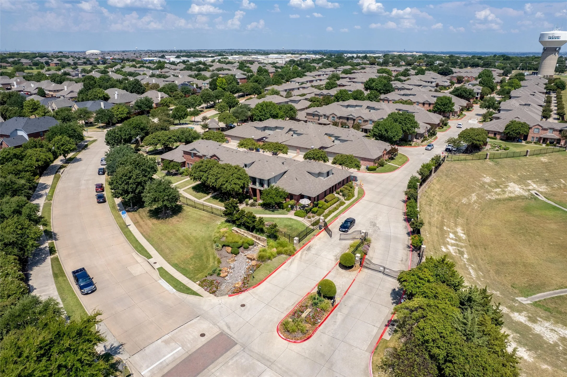 Condominium For Sale in Collin County , 575 S Virginia Hills Drive 2404, Mc Kinney, Texas 75072, 3 Bedroom, 3 Bathroom, 2 Garage spaces, 1,776 Sqft, built in 2006, mls#21301211, Real Estate Agent in Mc Kinney, Homes For Sale in Collin county, Homes For Sale in Mc Kinney, Realtor in Mc Kinney Texas, Real Estate Brokerage Independent Realty Texas, Luminita Cordes Realtor