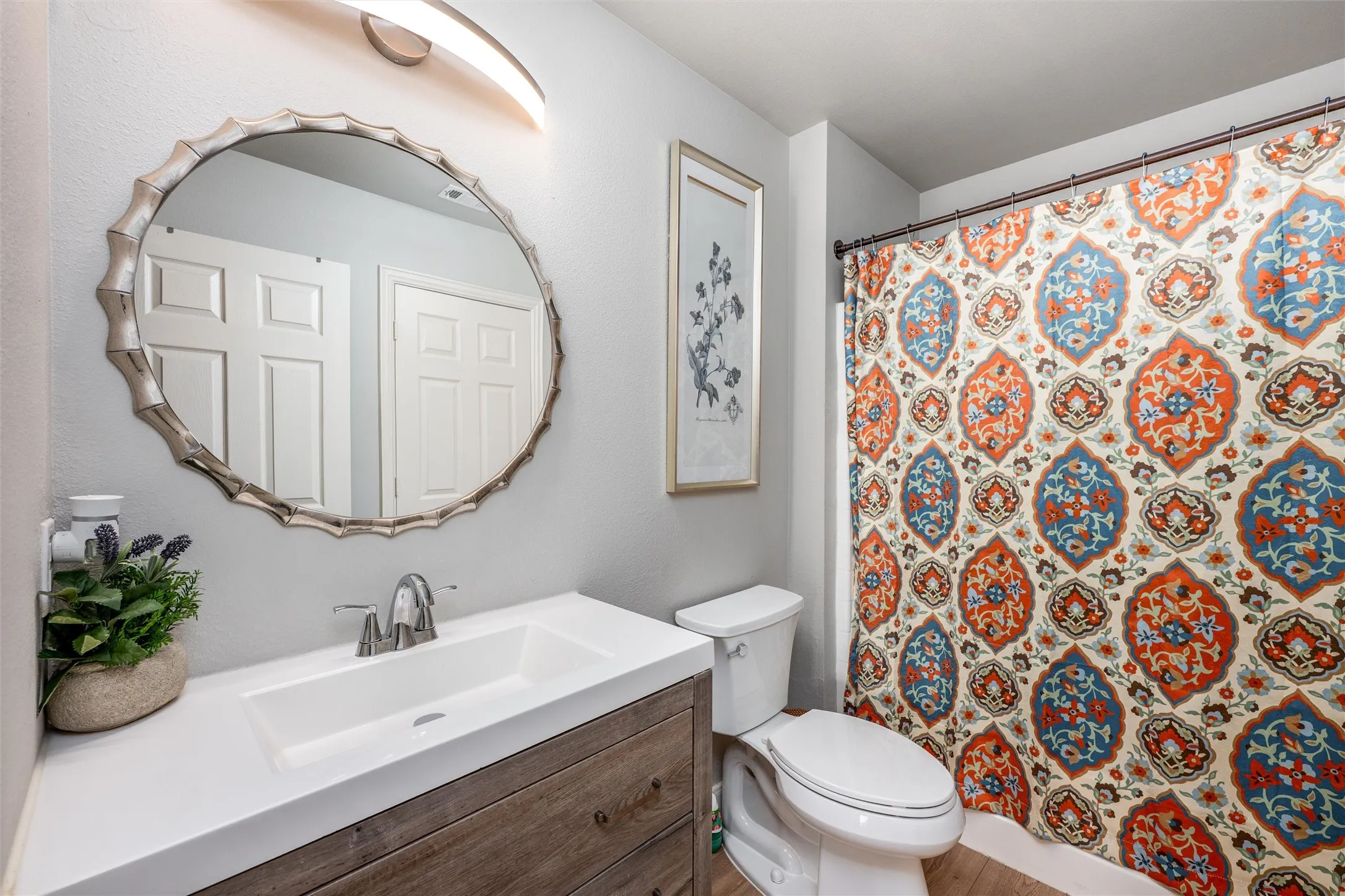 Condominium For Sale in Collin County , 575 S Virginia Hills Drive 2404, Mc Kinney, Texas 75072, 3 Bedroom, 3 Bathroom, 2 Garage spaces, 1,776 Sqft, built in 2006, mls#21301211, Real Estate Agent in Mc Kinney, Homes For Sale in Collin county, Homes For Sale in Mc Kinney, Realtor in Mc Kinney Texas, Real Estate Brokerage Independent Realty Texas, Luminita Cordes Realtor