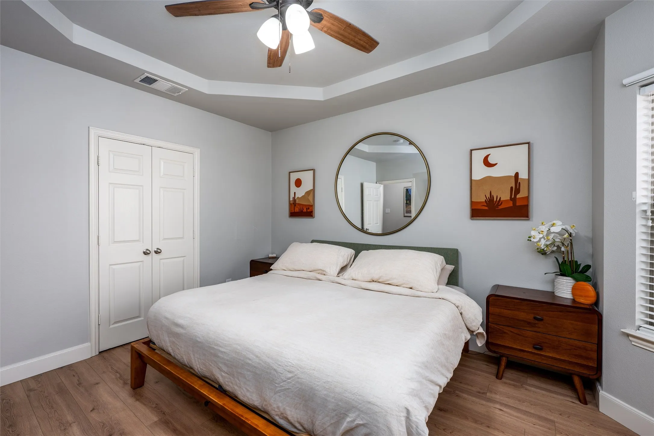 Condominium For Sale in Collin County , 575 S Virginia Hills Drive 2404, Mc Kinney, Texas 75072, 3 Bedroom, 3 Bathroom, 2 Garage spaces, 1,776 Sqft, built in 2006, mls#21301211, Real Estate Agent in Mc Kinney, Homes For Sale in Collin county, Homes For Sale in Mc Kinney, Realtor in Mc Kinney Texas, Real Estate Brokerage Independent Realty Texas, Luminita Cordes Realtor