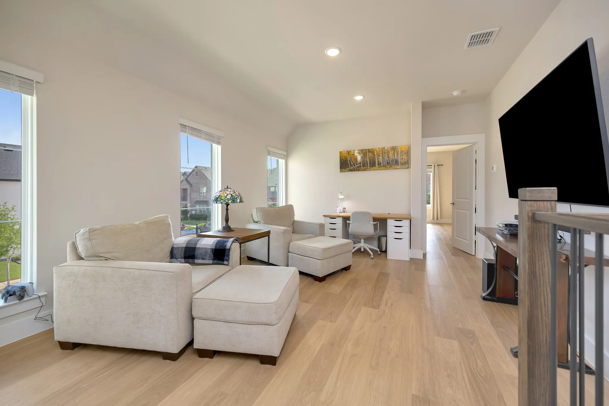 Townhouse For Sale in Tarrant County , 4720 Smokey Quartz Lane, Arlington, Texas 76005, 3 Bedroom, 3 Bathroom, 2 Garage spaces, 2,076 Sqft, built in 2024, mls#21293193, Real Estate Agent in Arlington, Homes For Sale in Tarrant county, Homes For Sale in Arlington, Realtor in Arlington Texas, Real Estate Brokerage Independent Realty Texas, Luminita Cordes Realtor