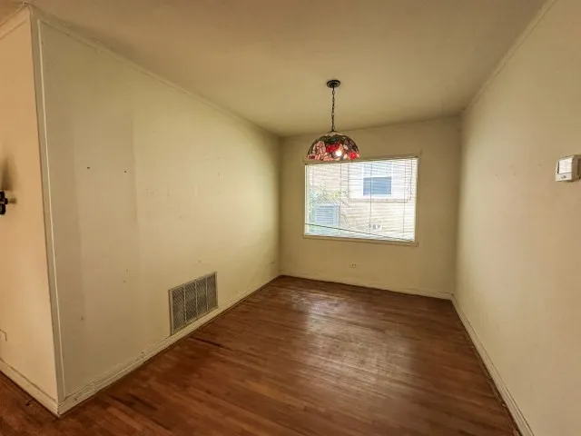Single Family Residence For Sale in Bowie County , 2302 N Akin Street, Texarkana, Texas 75501, 3 Bedroom, 2 Bathroom, Garage spaces, 1,475 Sqft, built in 1960, mls#21301213, Real Estate Agent in Texarkana, Homes For Sale in Bowie county, Homes For Sale in Texarkana, Realtor in Texarkana Texas, Real Estate Brokerage Independent Realty Texas, Luminita Cordes Realtor