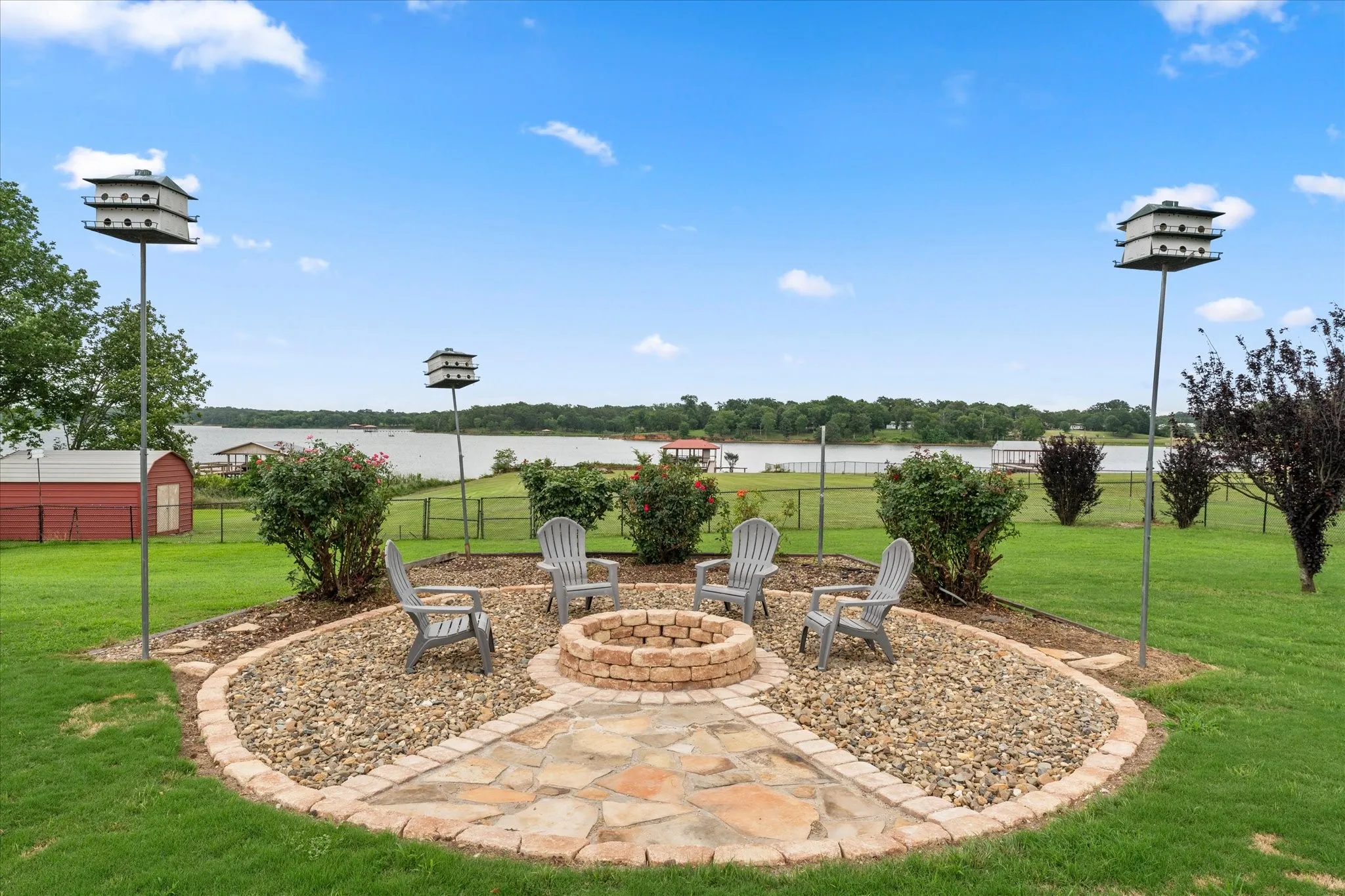 Single Family Residence For Sale in Wood County , 3034 State Highway 154, Quitman, Texas 75783, 4 Bedroom, 4 Bathroom, 2 Garage spaces, 2,763 Sqft, built in 1996, mls#21298812, Real Estate Agent in Quitman, Homes For Sale in Wood county, Homes For Sale in Quitman, Realtor in Quitman Texas, Real Estate Brokerage Independent Realty Texas, Luminita Cordes Realtor