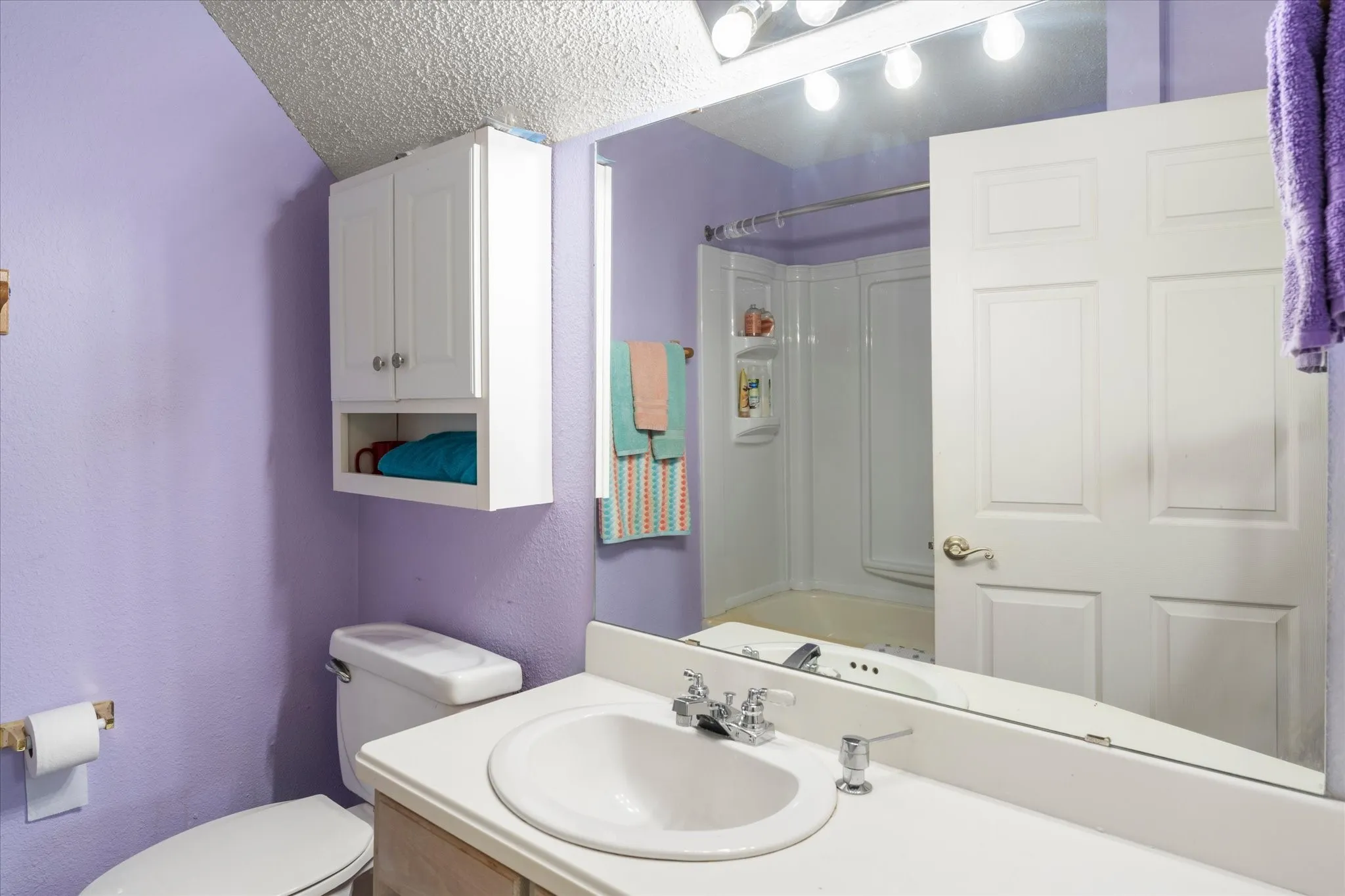 Single Family Residence For Sale in Wood County , 3034 State Highway 154, Quitman, Texas 75783, 4 Bedroom, 4 Bathroom, 2 Garage spaces, 2,763 Sqft, built in 1996, mls#21298812, Real Estate Agent in Quitman, Homes For Sale in Wood county, Homes For Sale in Quitman, Realtor in Quitman Texas, Real Estate Brokerage Independent Realty Texas, Luminita Cordes Realtor