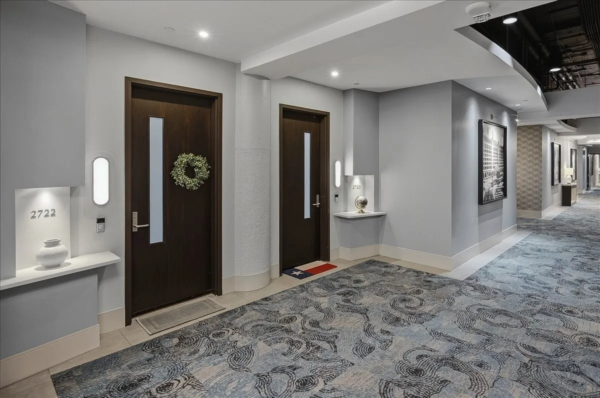 Condominium For Sale in Tarrant County , 2600 W 7th Street 2722, Fort Worth, Texas 76107, 2 Bedroom, 2 Bathroom, 2 Garage spaces, 1,263 Sqft, built in 1928, mls#21296954, Real Estate Agent in Fort Worth, Homes For Sale in Tarrant county, Homes For Sale in Fort Worth, Realtor in Fort Worth Texas, Real Estate Brokerage Independent Realty Texas, Luminita Cordes Realtor