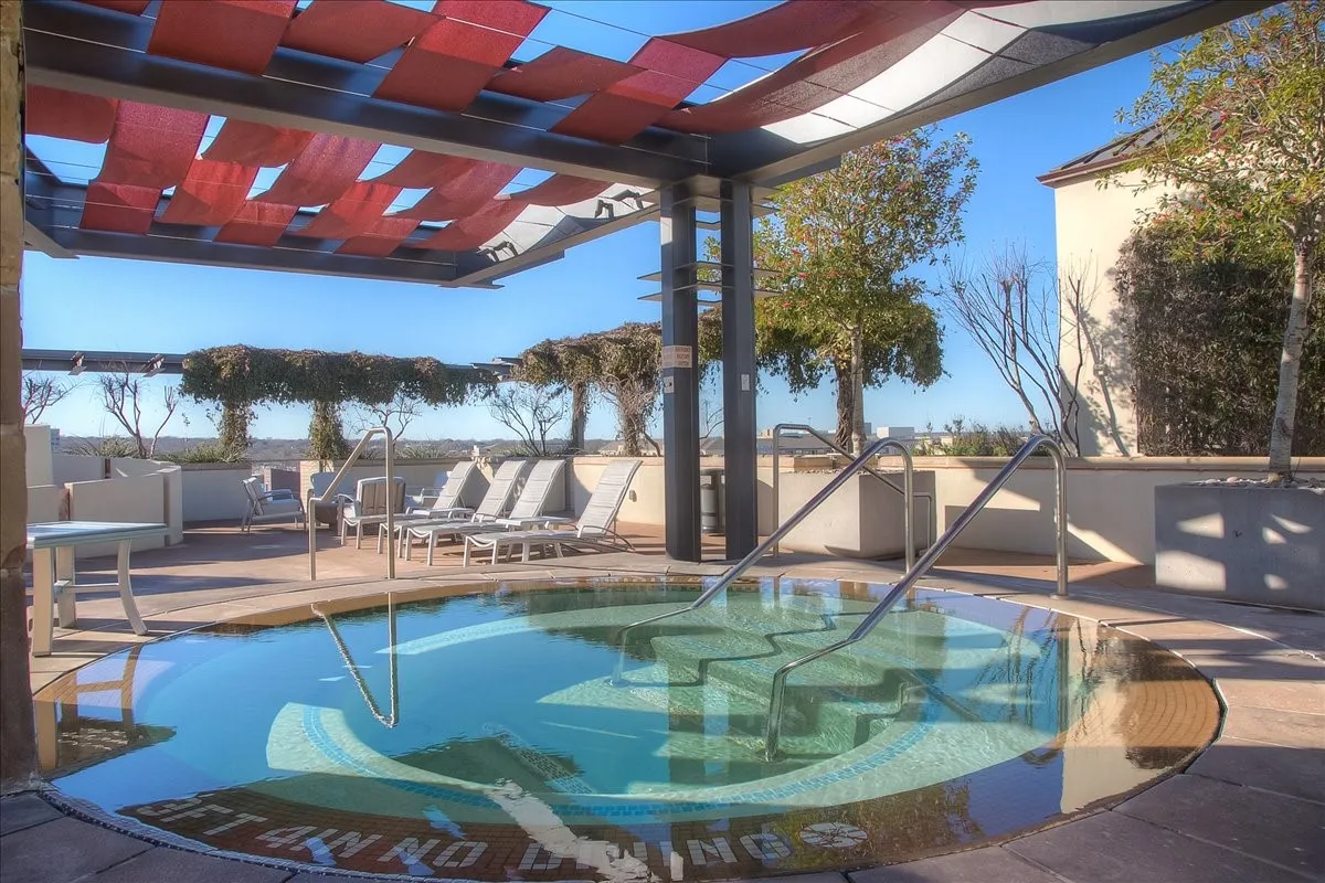 Condominium For Sale in Tarrant County , 2600 W 7th Street 2722, Fort Worth, Texas 76107, 2 Bedroom, 2 Bathroom, 2 Garage spaces, 1,263 Sqft, built in 1928, mls#21296954, Real Estate Agent in Fort Worth, Homes For Sale in Tarrant county, Homes For Sale in Fort Worth, Realtor in Fort Worth Texas, Real Estate Brokerage Independent Realty Texas, Luminita Cordes Realtor