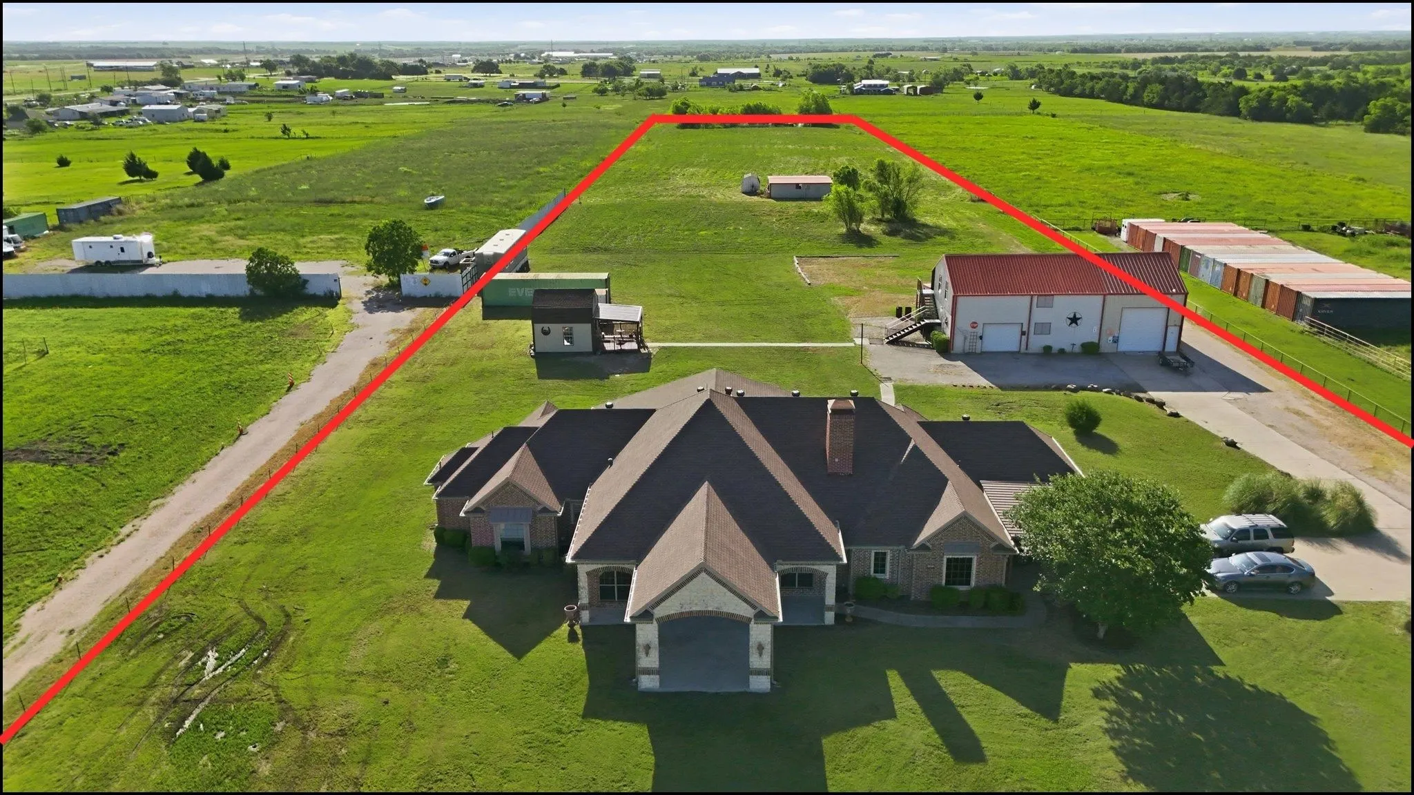 Single Family Residence For Sale in Collin County , 899 FM 1138, Royse City, Texas 75189, 3 Bedroom, 3 Bathroom, 2 Garage spaces, 3,606 Sqft, built in 2004, Price $759,900, mls#21300596, Real Estate Agent in Royse City, Homes For Sale in Collin county, Homes For Sale in Royse City, Realtor in Royse City Texas, Real Estate Brokerage Independent Realty Texas, Luminita Cordes Realtor
