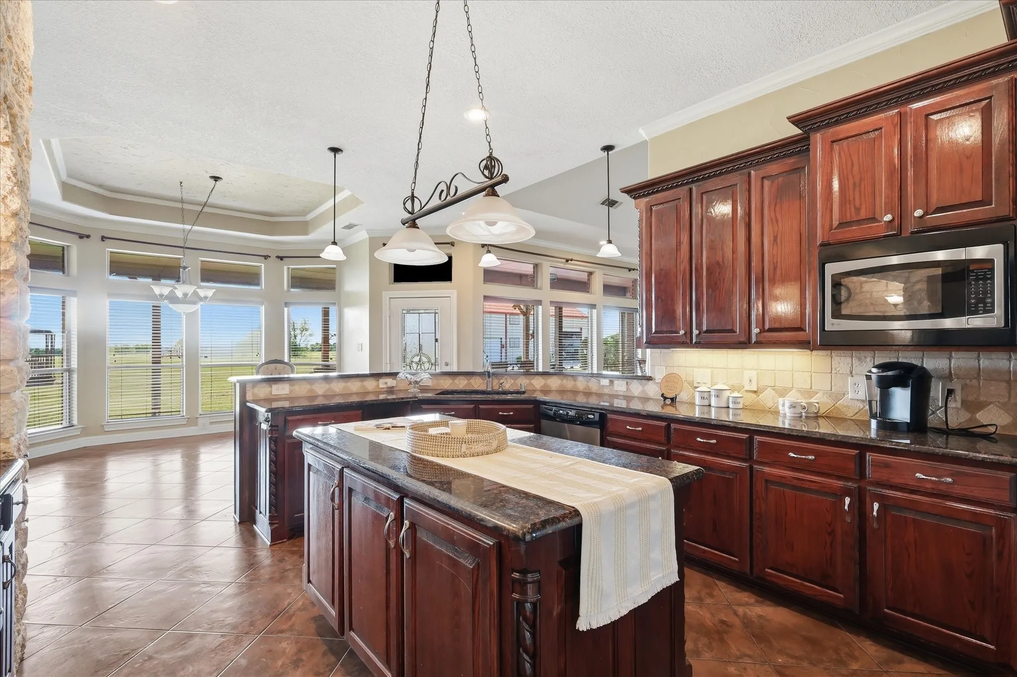 Single Family Residence For Sale in Collin County , 899 FM 1138, Royse City, Texas 75189, 3 Bedroom, 3 Bathroom, 2 Garage spaces, 3,606 Sqft, built in 2004, Price $759,900, mls#21300596, Real Estate Agent in Royse City, Homes For Sale in Collin county, Homes For Sale in Royse City, Realtor in Royse City Texas, Real Estate Brokerage Independent Realty Texas, Luminita Cordes Realtor