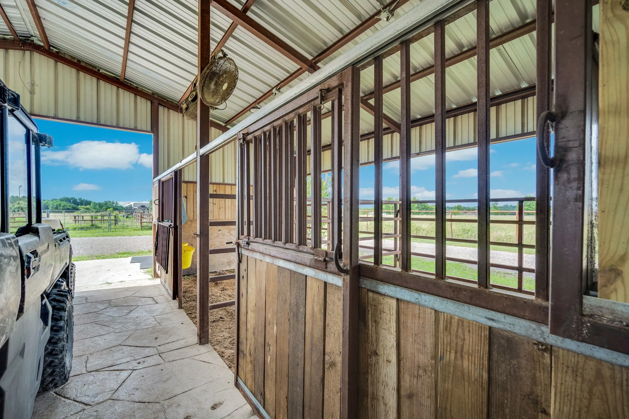 Single Family Residence For Sale in Ellis County , 61 Rockett Lane, Pecan Hill, Texas 75154, 4 Bedroom, 3 Bathroom, 1 Garage spaces, 2,885 Sqft, built in 2016, mls#21297961, Real Estate Agent in Pecan Hill, Homes For Sale in Ellis county, Homes For Sale in Pecan Hill, Realtor in Pecan Hill Texas, Real Estate Brokerage Independent Realty Texas, Luminita Cordes Realtor