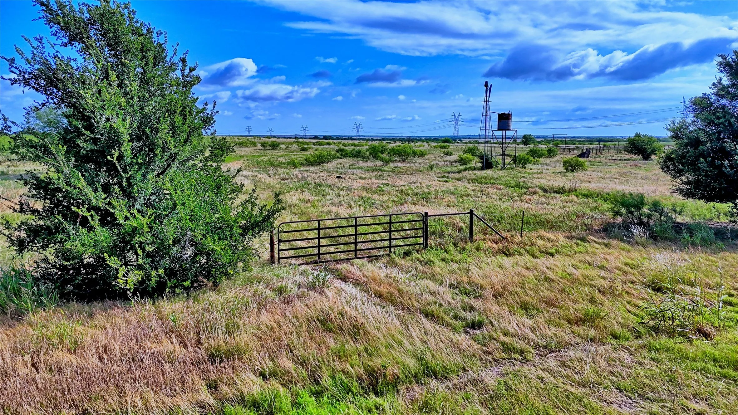 Improved Land For Sale in Clay County , 576 Seabourn Rd, Henrietta, Texas 76365, 0, 0, Garage spaces, 0 Sqft, built in 2016, Price $2,250,000, mls#21301230, Real Estate Agent in Henrietta, Homes For Sale in Clay county, Homes For Sale in Henrietta, Realtor in Henrietta Texas, Real Estate Brokerage Independent Realty Texas, Luminita Cordes Realtor
