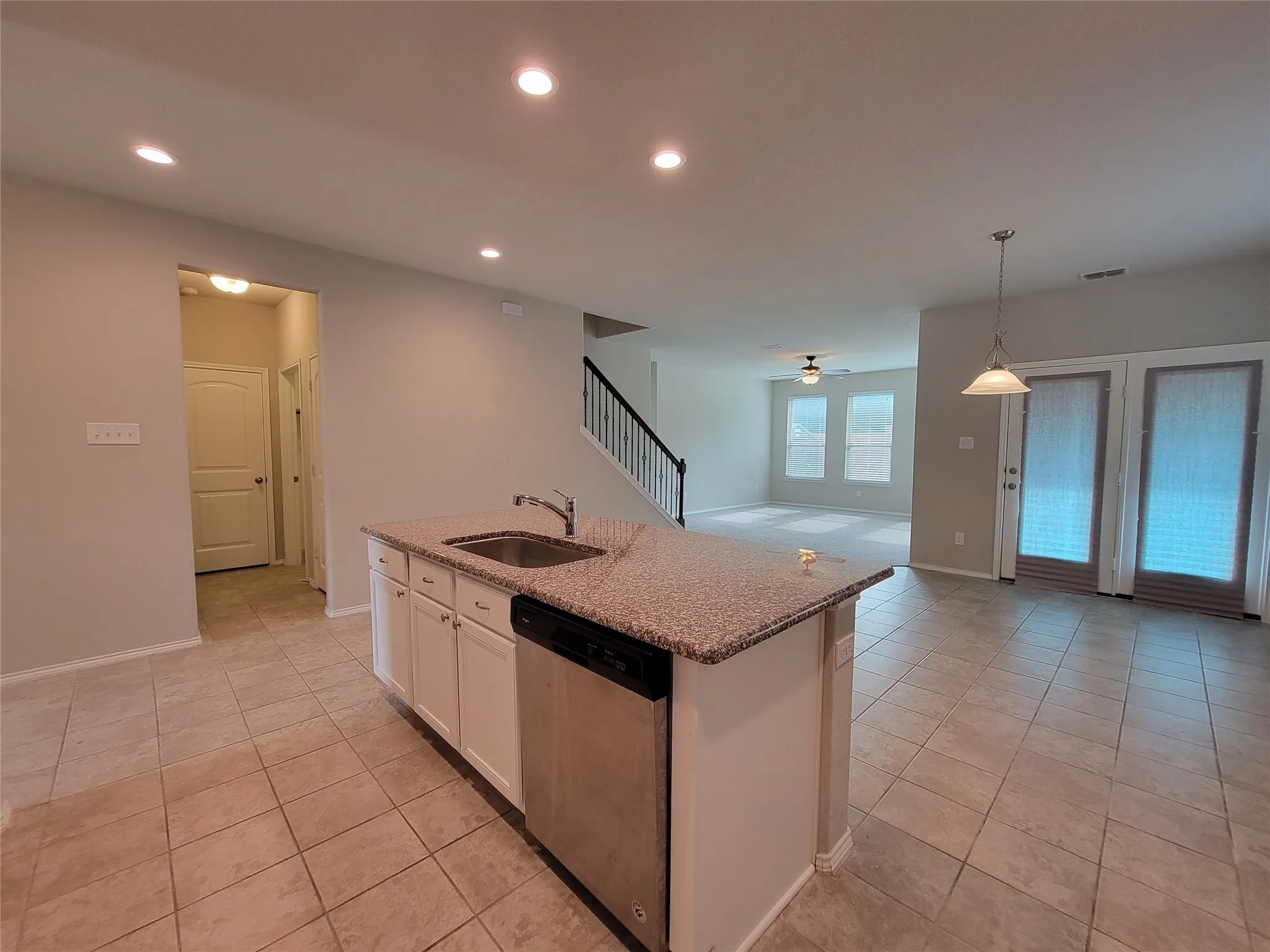 Single Family Residence For Rent in Denton County , 4725 Redbud Drive, Denton, Texas 76208, 4 Bedroom, 3 Bathroom, 2 Garage spaces, 2,480 Sqft, built in 2018, mls#21301081, Real Estate Agent in Denton, Homes For Rent in Denton county, Homes For Rent in Denton, Realtor in Denton Texas, Real Estate Brokerage Independent Realty Texas, Luminita Cordes Realtor
