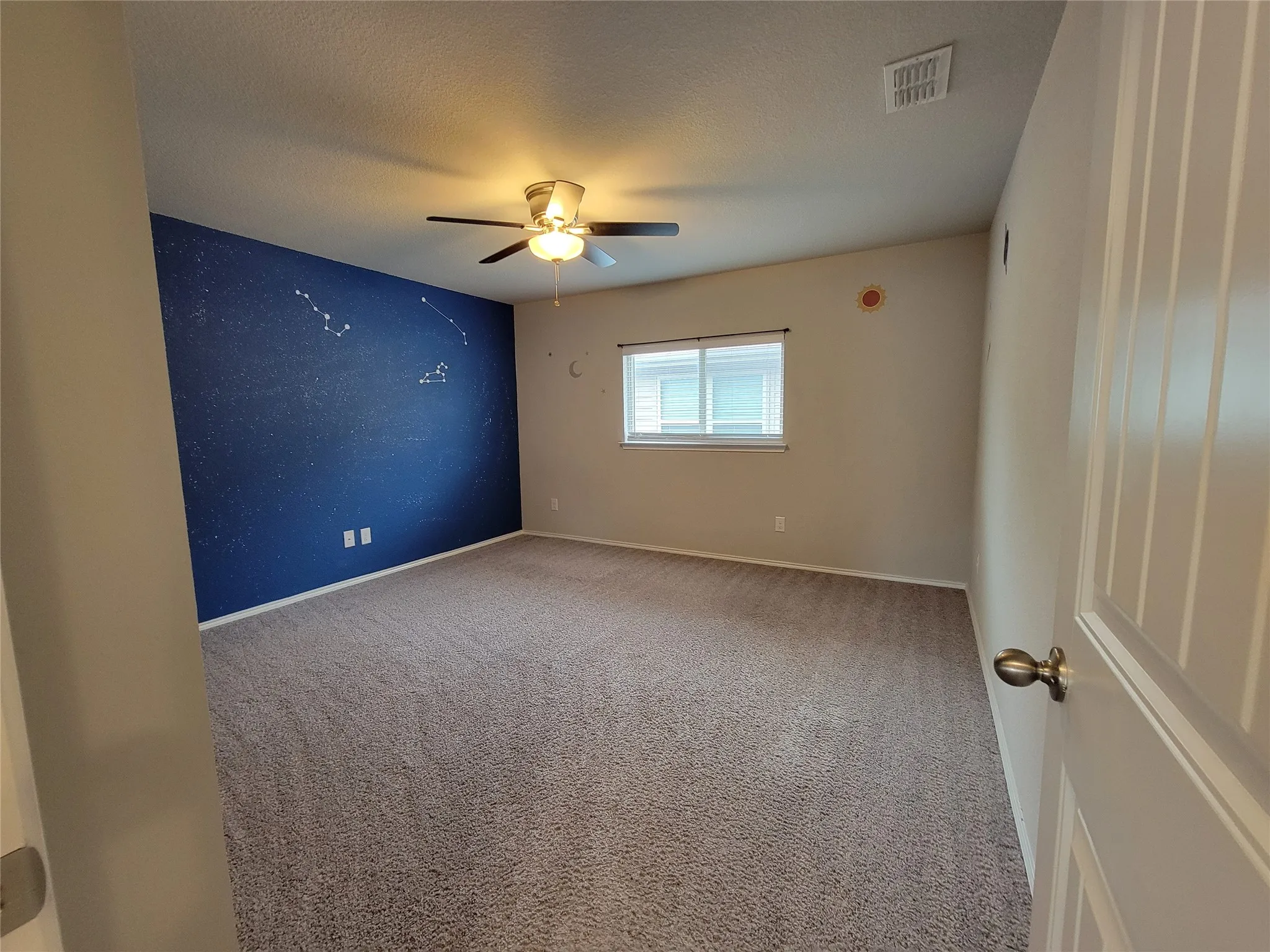 Single Family Residence For Rent in Denton County , 4725 Redbud Drive, Denton, Texas 76208, 4 Bedroom, 3 Bathroom, 2 Garage spaces, 2,480 Sqft, built in 2018, mls#21301081, Real Estate Agent in Denton, Homes For Rent in Denton county, Homes For Rent in Denton, Realtor in Denton Texas, Real Estate Brokerage Independent Realty Texas, Luminita Cordes Realtor