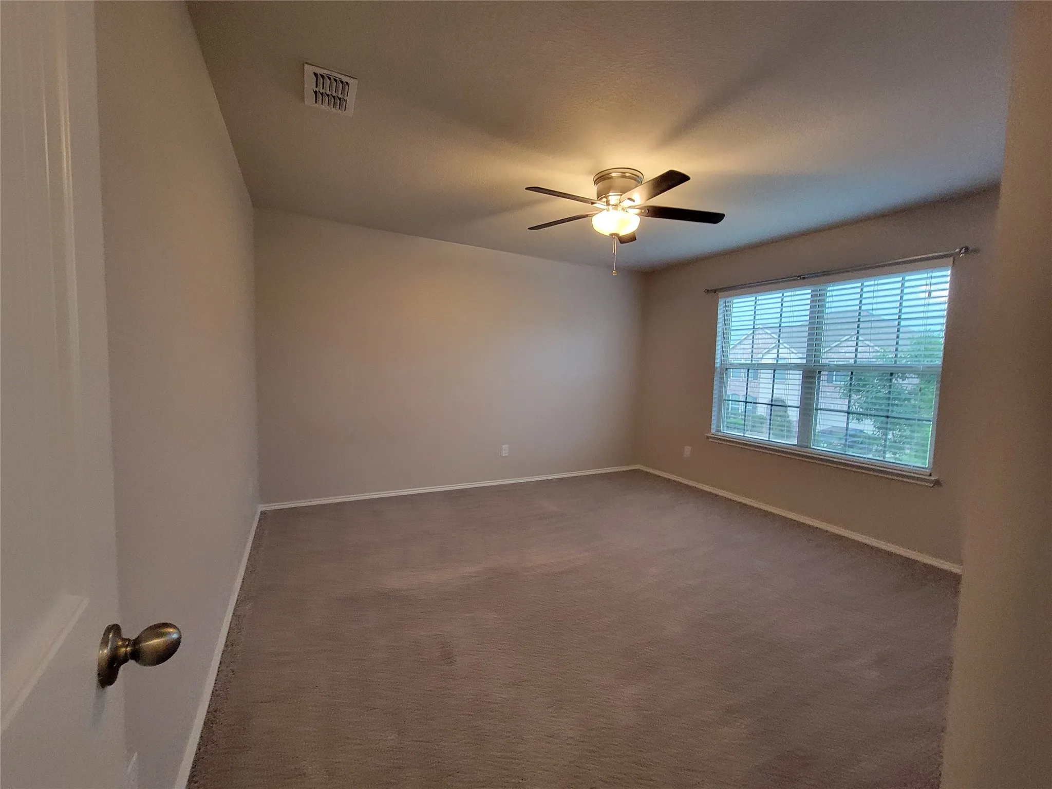 Single Family Residence For Rent in Denton County , 4725 Redbud Drive, Denton, Texas 76208, 4 Bedroom, 3 Bathroom, 2 Garage spaces, 2,480 Sqft, built in 2018, mls#21301081, Real Estate Agent in Denton, Homes For Rent in Denton county, Homes For Rent in Denton, Realtor in Denton Texas, Real Estate Brokerage Independent Realty Texas, Luminita Cordes Realtor