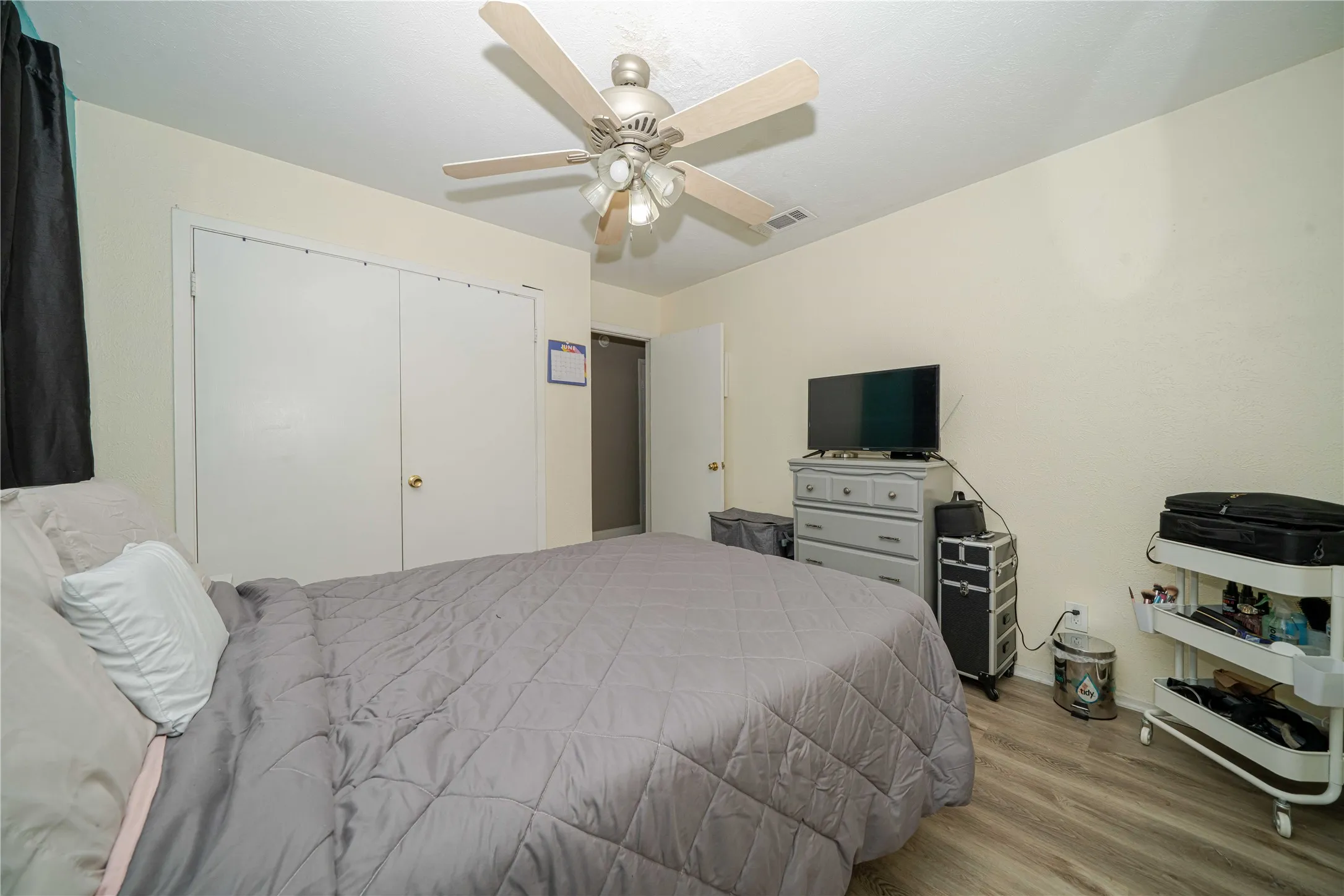 Townhouse For Sale in Dallas County , 13544 Waterfall Way, Dallas, Texas 75240, 2 Bedroom, 2 Bathroom, Garage spaces, 1,064 Sqft, built in 1969, mls#21301254, Real Estate Agent in Dallas, Homes For Sale in Dallas county, Homes For Sale in Dallas, Realtor in Dallas Texas, Real Estate Brokerage Independent Realty Texas, Luminita Cordes Realtor