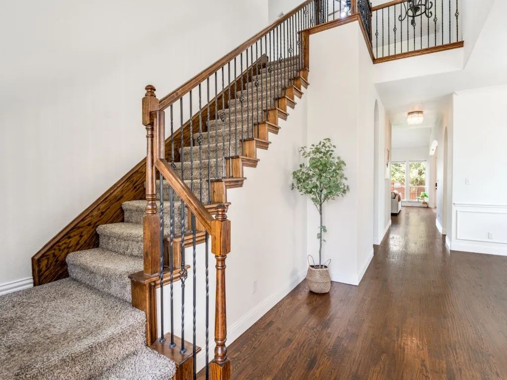 Single Family Residence For Rent in Denton County , 1191 Polo Heights Drive, Frisco, Texas 75033, 5 Bedroom, 4 Bathroom, 2 Garage spaces, 3,737 Sqft, built in 2015, mls#21300806, Real Estate Agent in Frisco, Homes For Rent in Denton county, Homes For Rent in Frisco, Realtor in Frisco Texas, Real Estate Brokerage Independent Realty Texas, Luminita Cordes Realtor