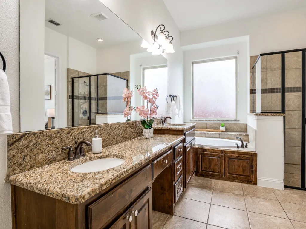 Single Family Residence For Rent in Denton County , 1191 Polo Heights Drive, Frisco, Texas 75033, 5 Bedroom, 4 Bathroom, 2 Garage spaces, 3,737 Sqft, built in 2015, mls#21300806, Real Estate Agent in Frisco, Homes For Rent in Denton county, Homes For Rent in Frisco, Realtor in Frisco Texas, Real Estate Brokerage Independent Realty Texas, Luminita Cordes Realtor