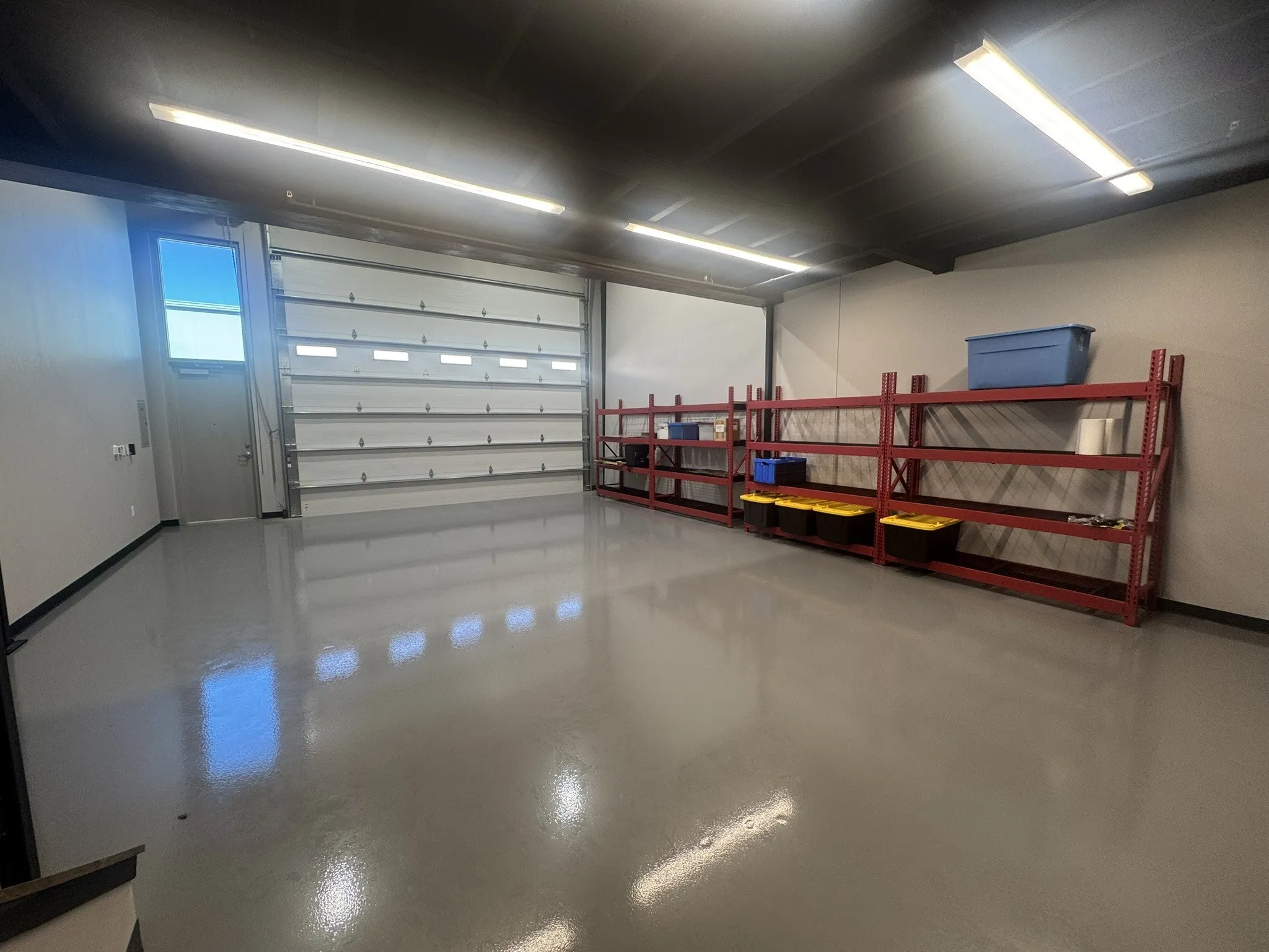 Heavy Duty Shelving Conveys with sale.