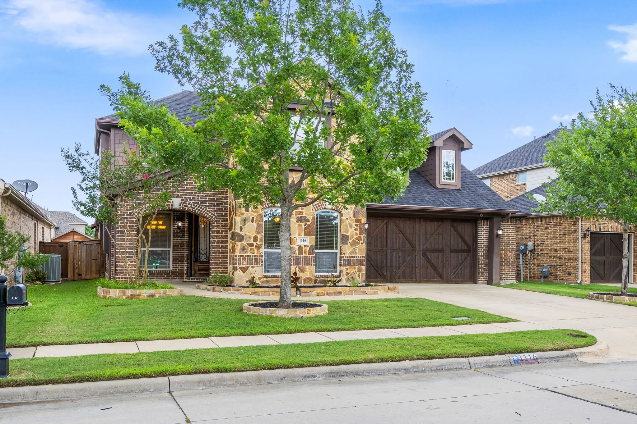Single Family Residence For Sale in Kaufman County , 1116 Wedgewood Drive, Forney, Texas 75126, 4 Bedroom, 4 Bathroom, 2 Garage spaces, 3,210 Sqft, built in 2016, mls#21301199, Real Estate Agent in Forney, Homes For Sale in Kaufman county, Homes For Sale in Forney, Realtor in Forney Texas, Real Estate Brokerage Independent Realty Texas, Luminita Cordes Realtor